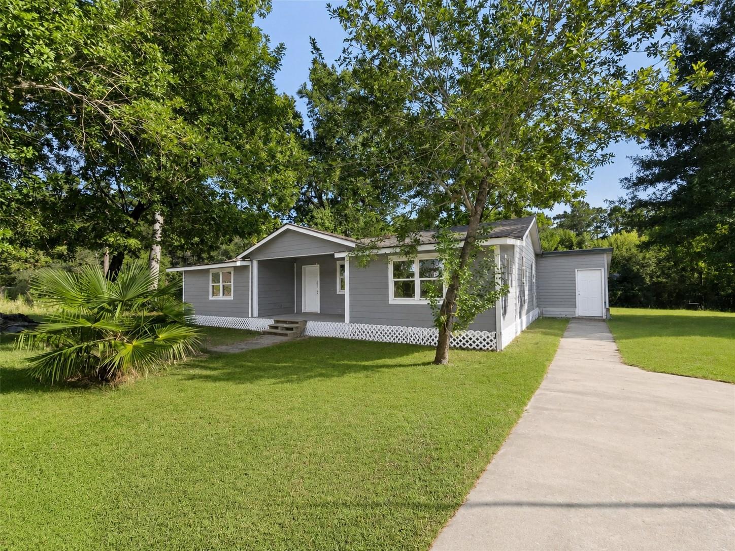227 Live Oak Lane — photo