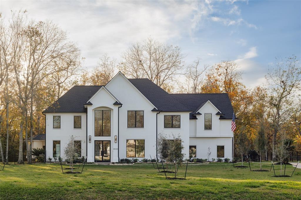 8530 Halls Retreat Court — photo