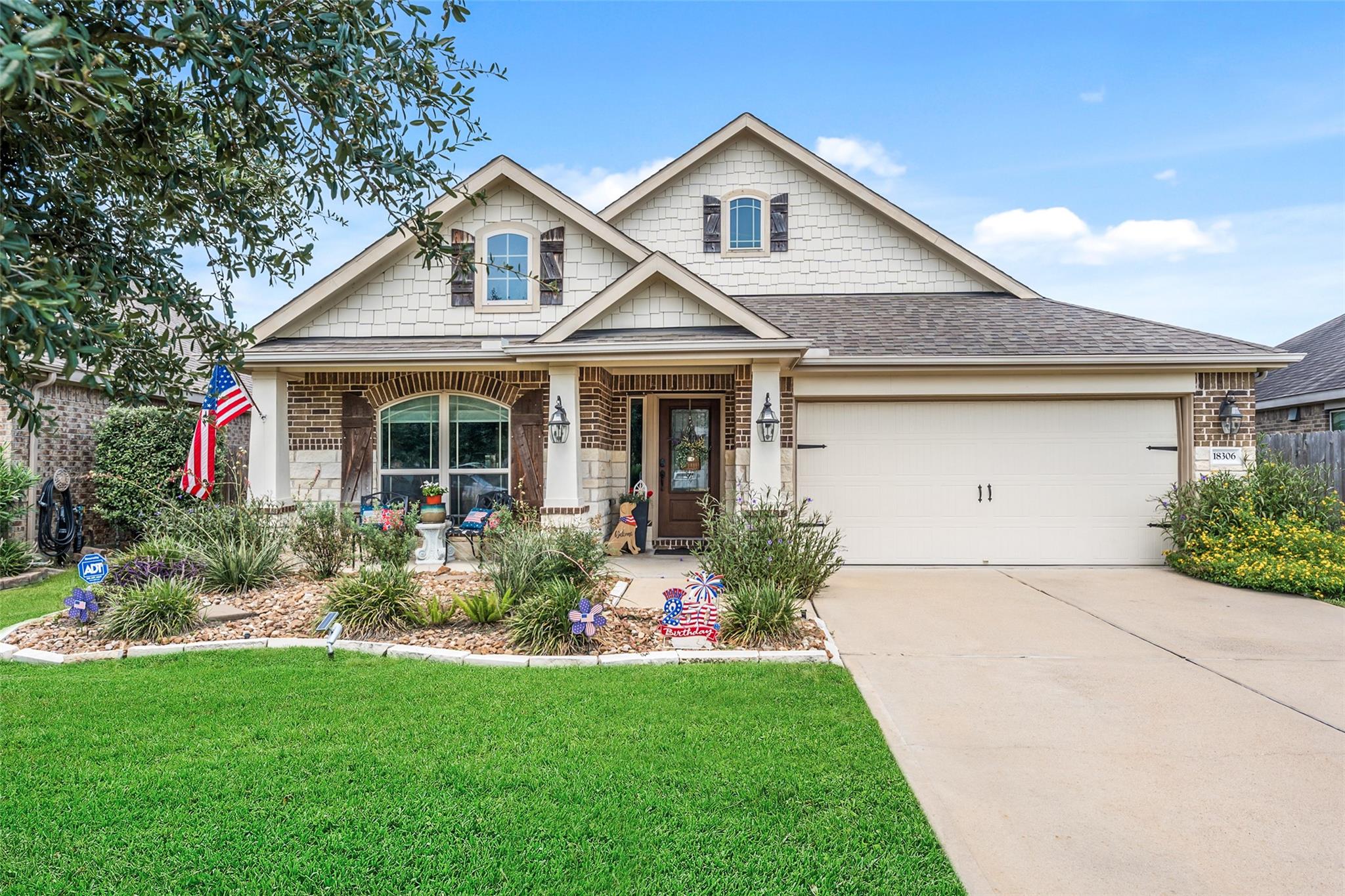18306 Tacoma Ridge Drive — photo