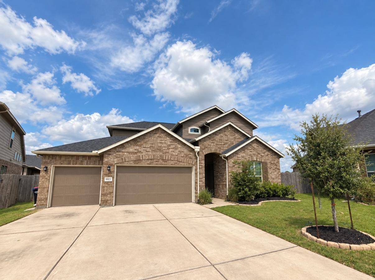 8823 Sandhill Crane Road — photo