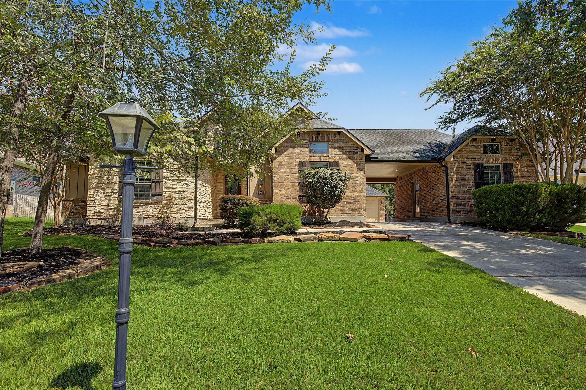 279 W Pines Drive — photo
