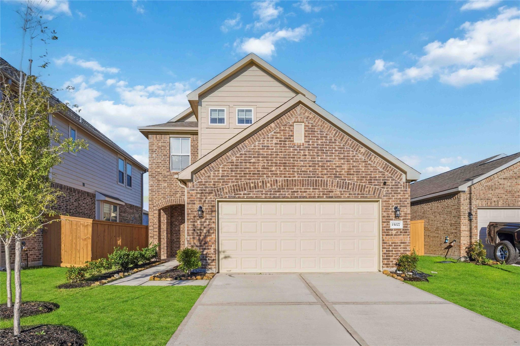 15027 Bradfield Manor Drive — photo