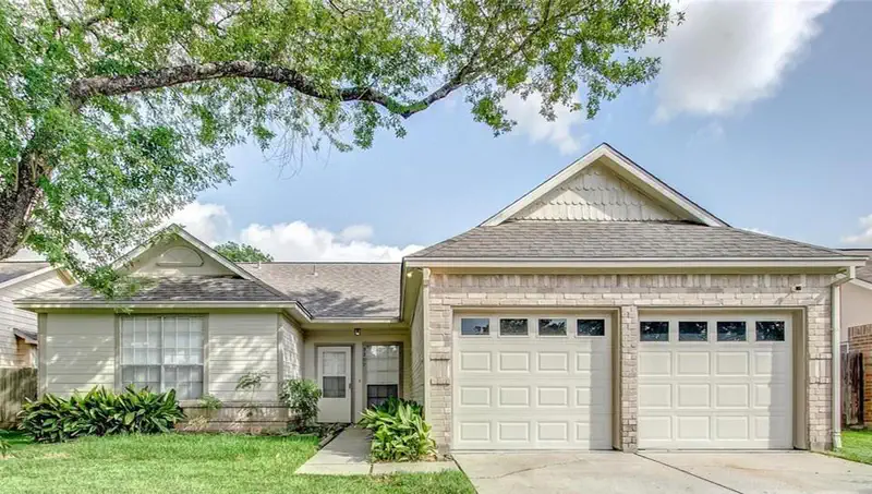 3207 Georgia Pine Drive — photo