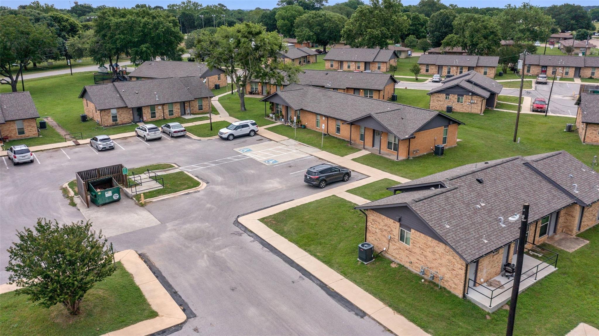 1002 SE Martin Luther King Drive — photo