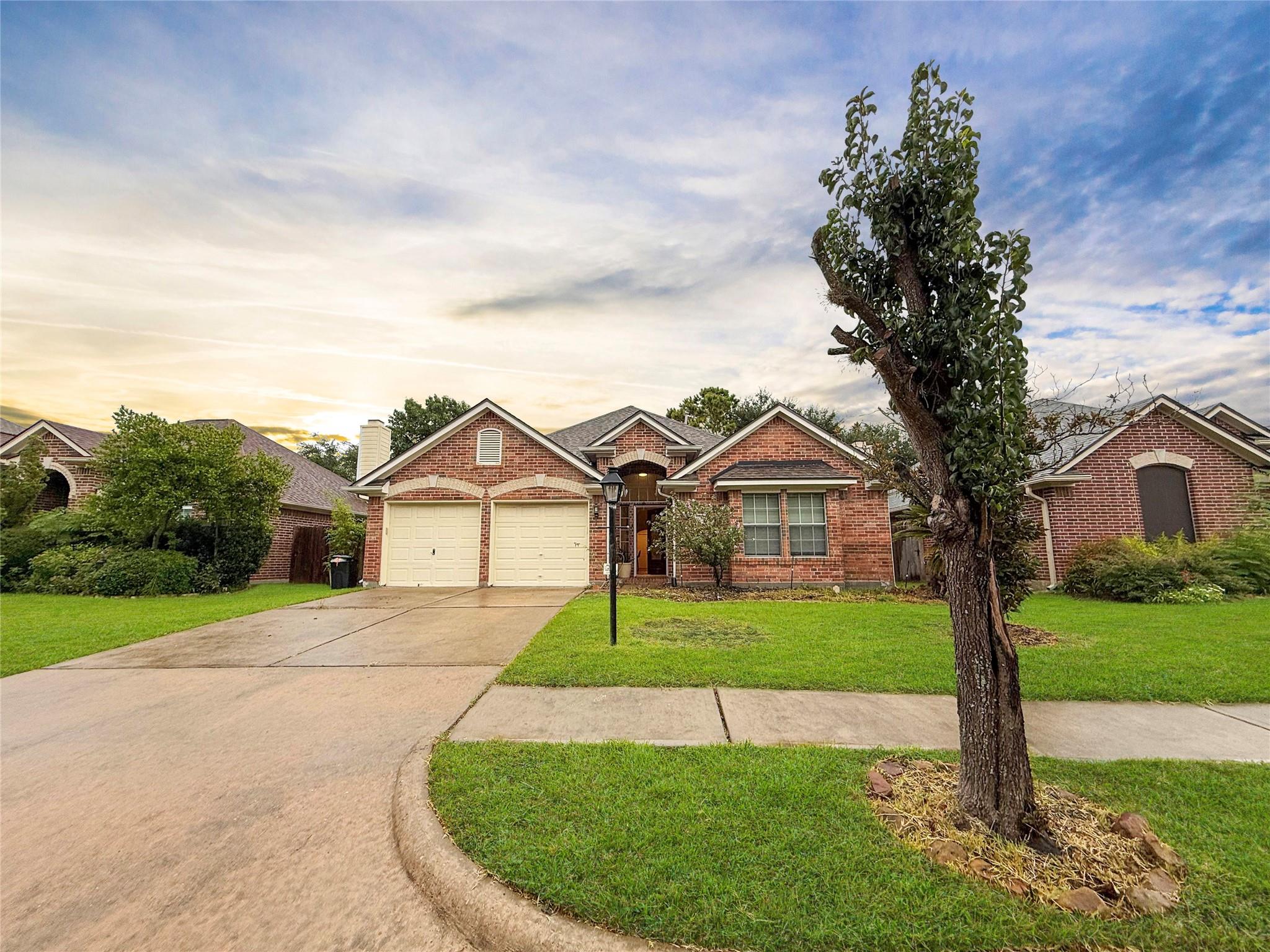 2723 Kimbleton Court — photo
