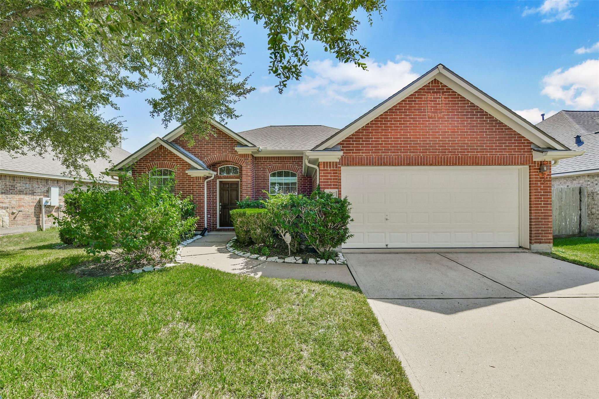 5707 Emerald Brook Lane — photo