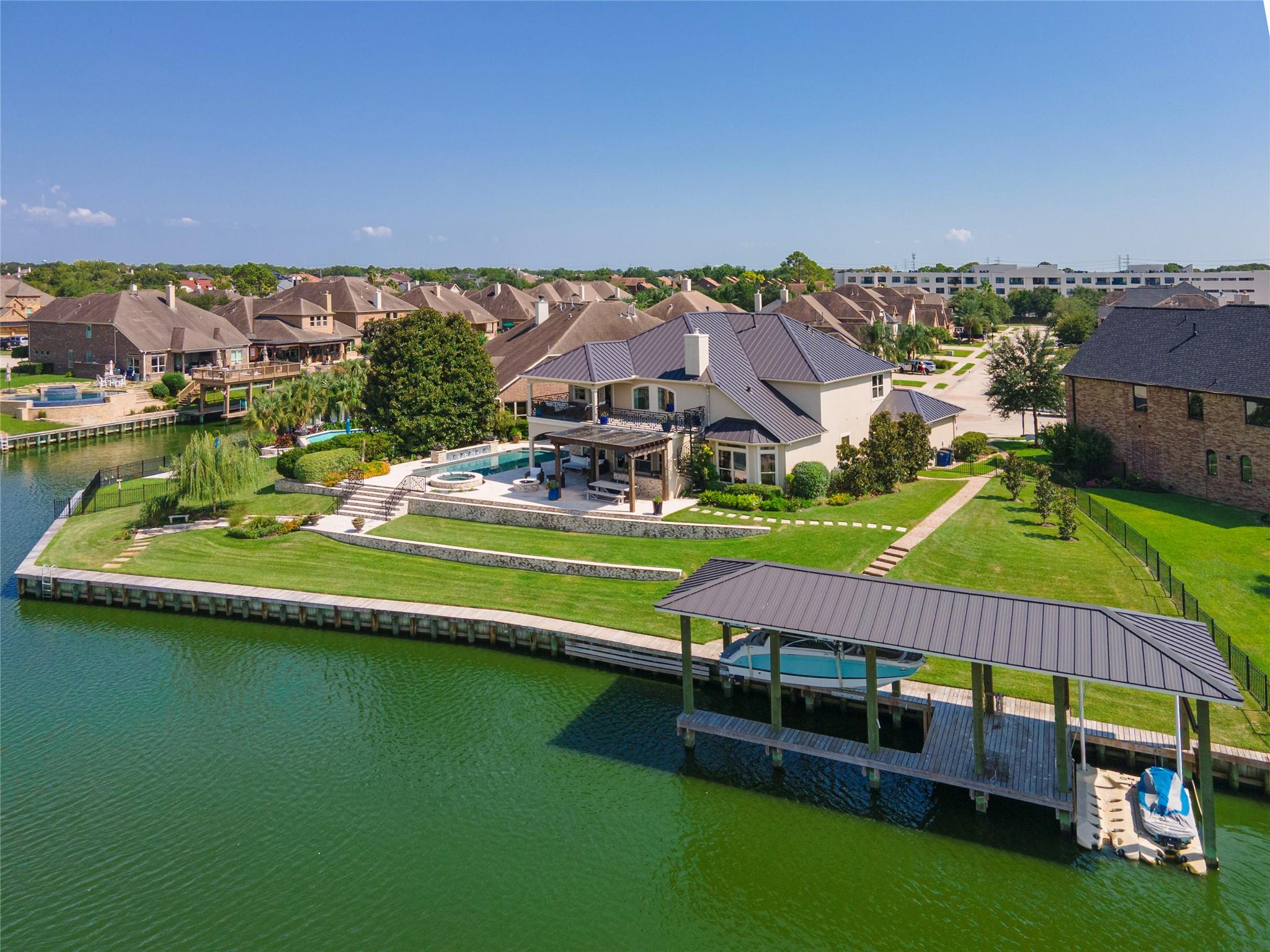 858 Signature Cove — photo