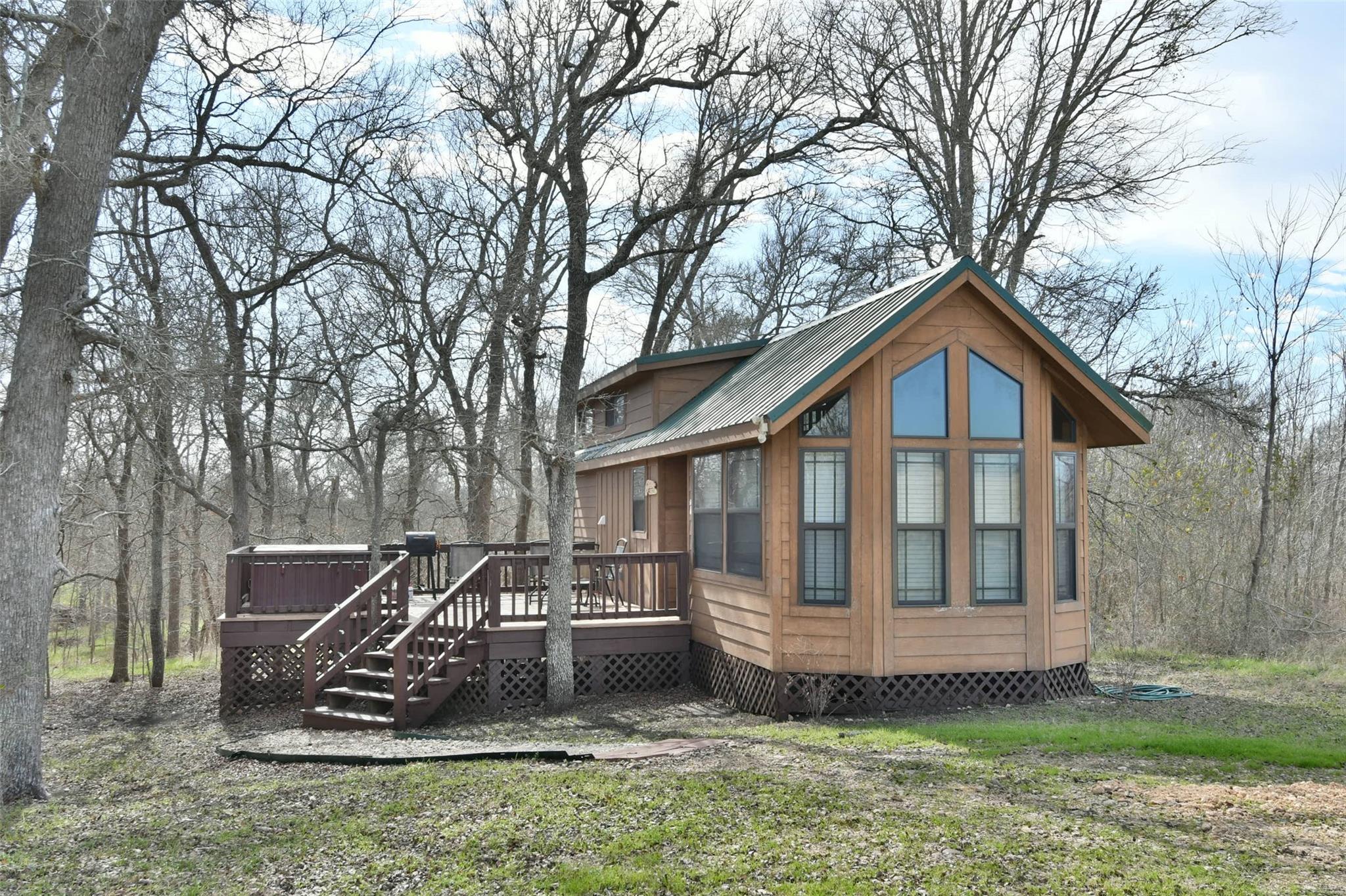 12570 FM 1155 E The Southern Belle Cottage — photo