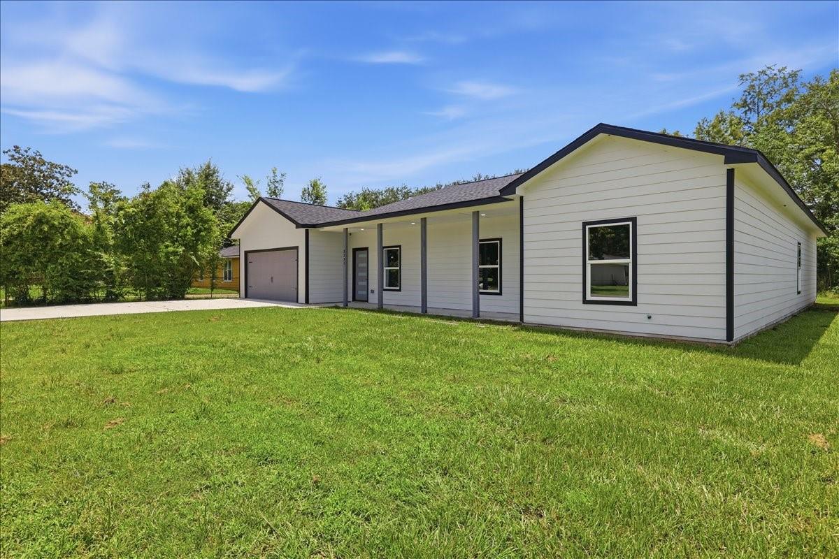 3331 Aster Street, Orange, TX 77632 — photo 2