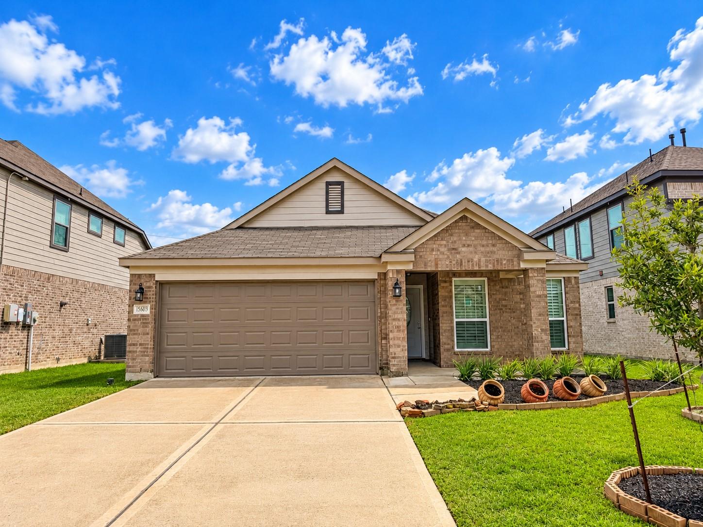 15603 Eastern Meadowlark Way — photo