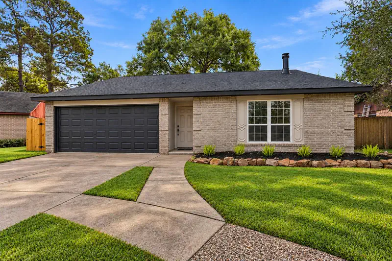 5906 Flower Gate Drive — photo