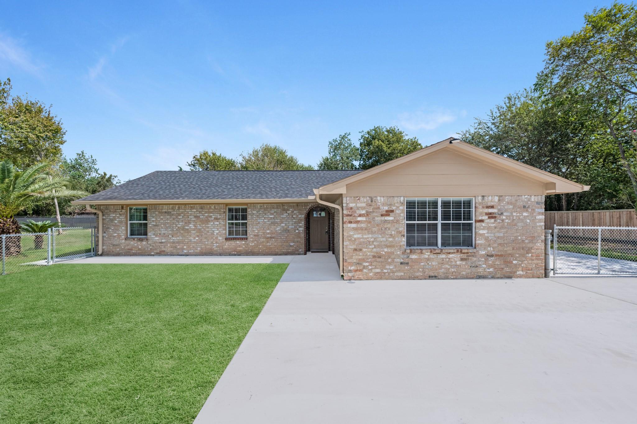 17435 Wells Drive Unit Cr115 — photo
