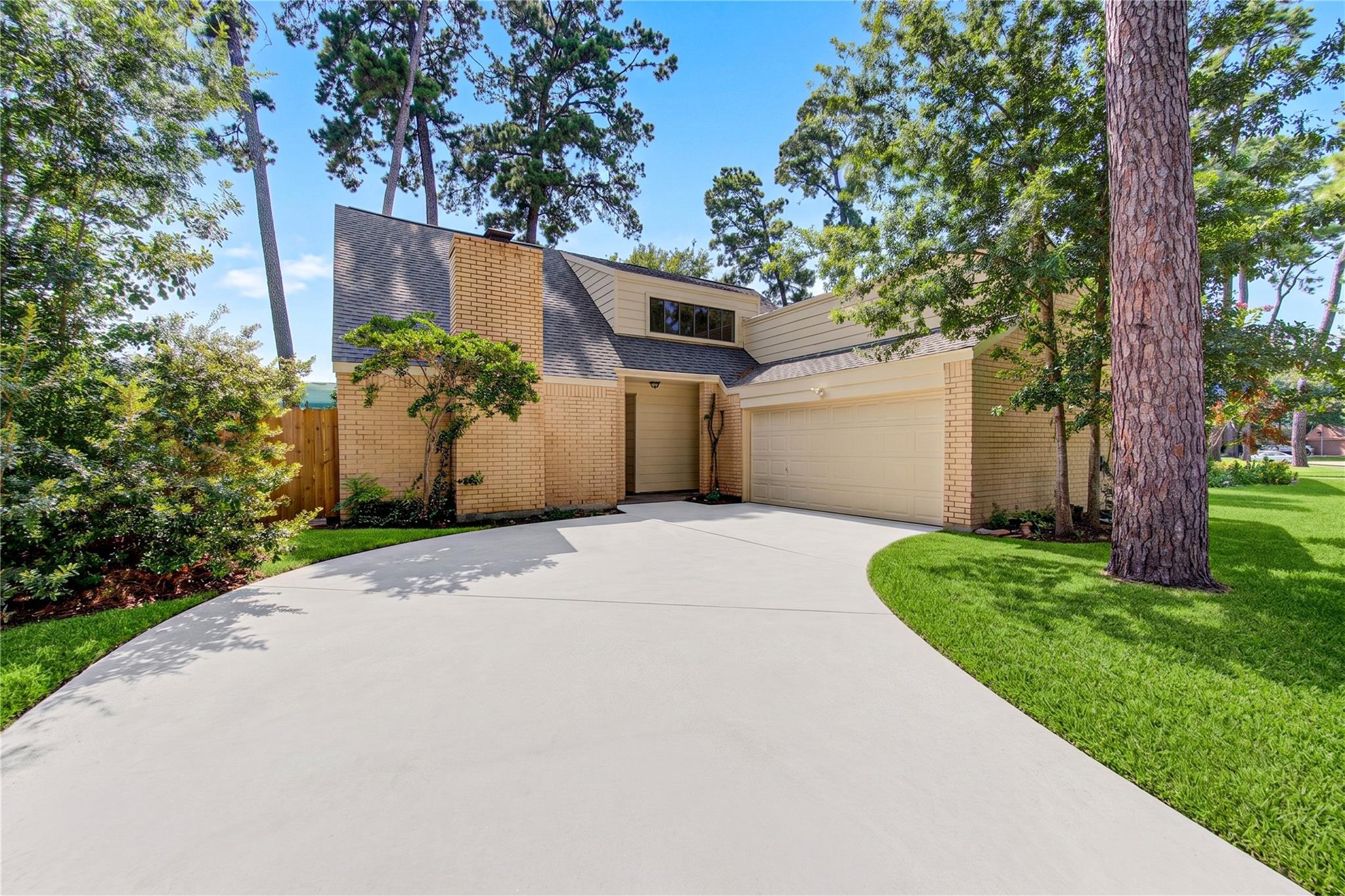 25027 Barmby Drive — photo