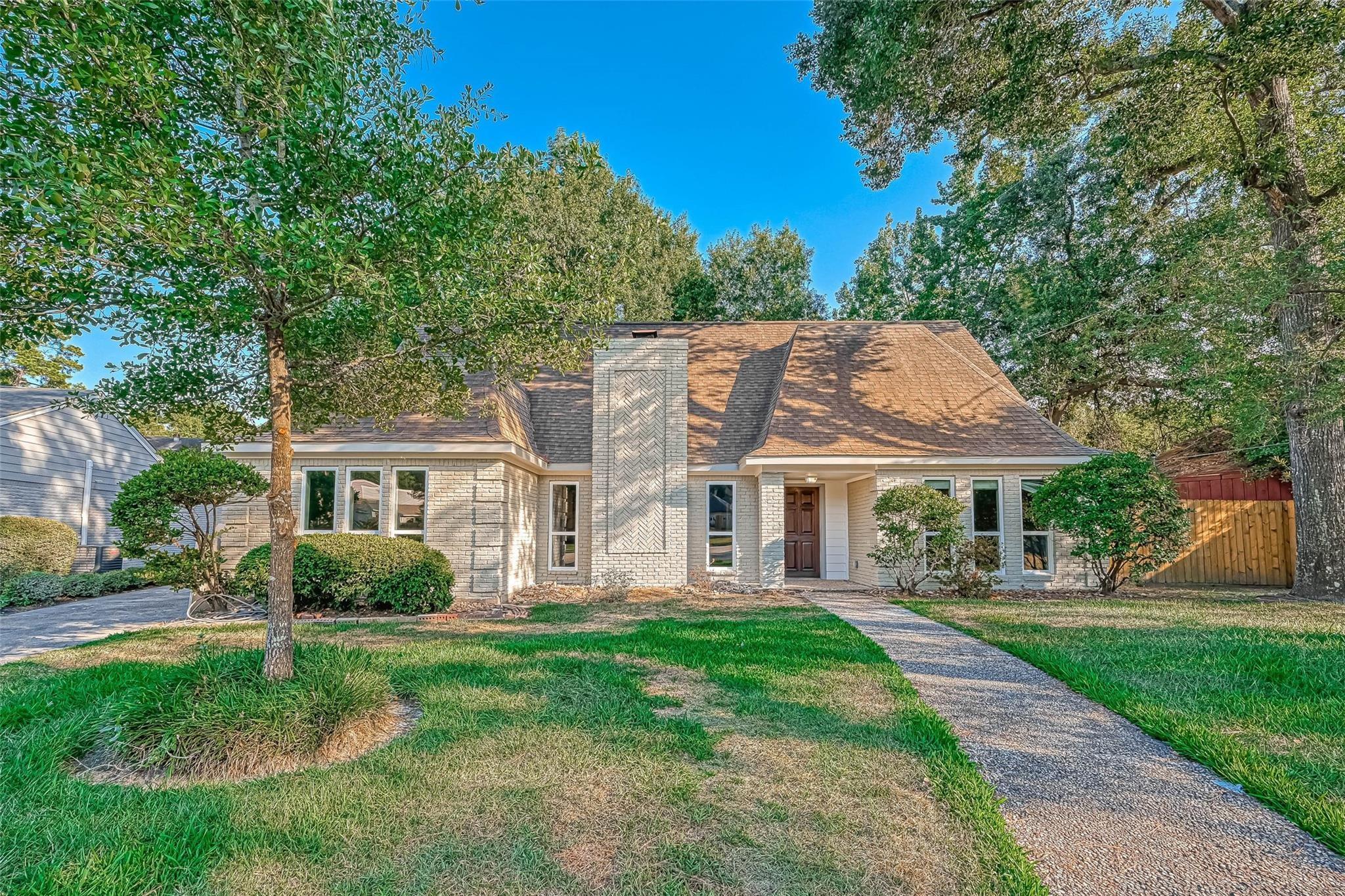 3615 Highfalls Drive — photo