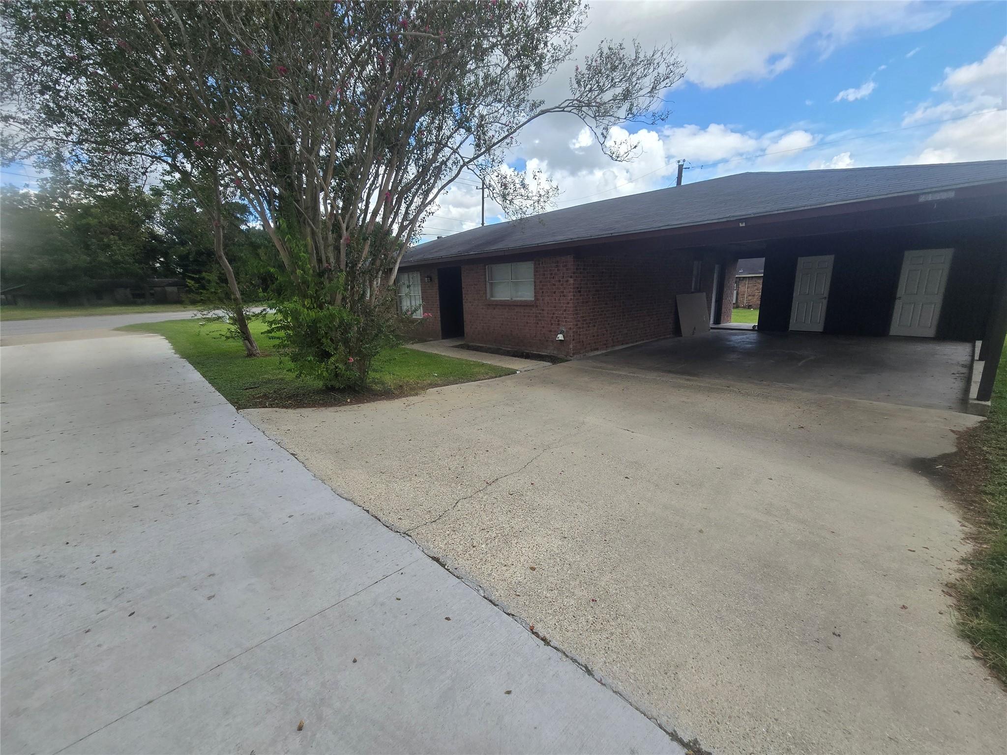 3453 W Highway 6 #1 — photo