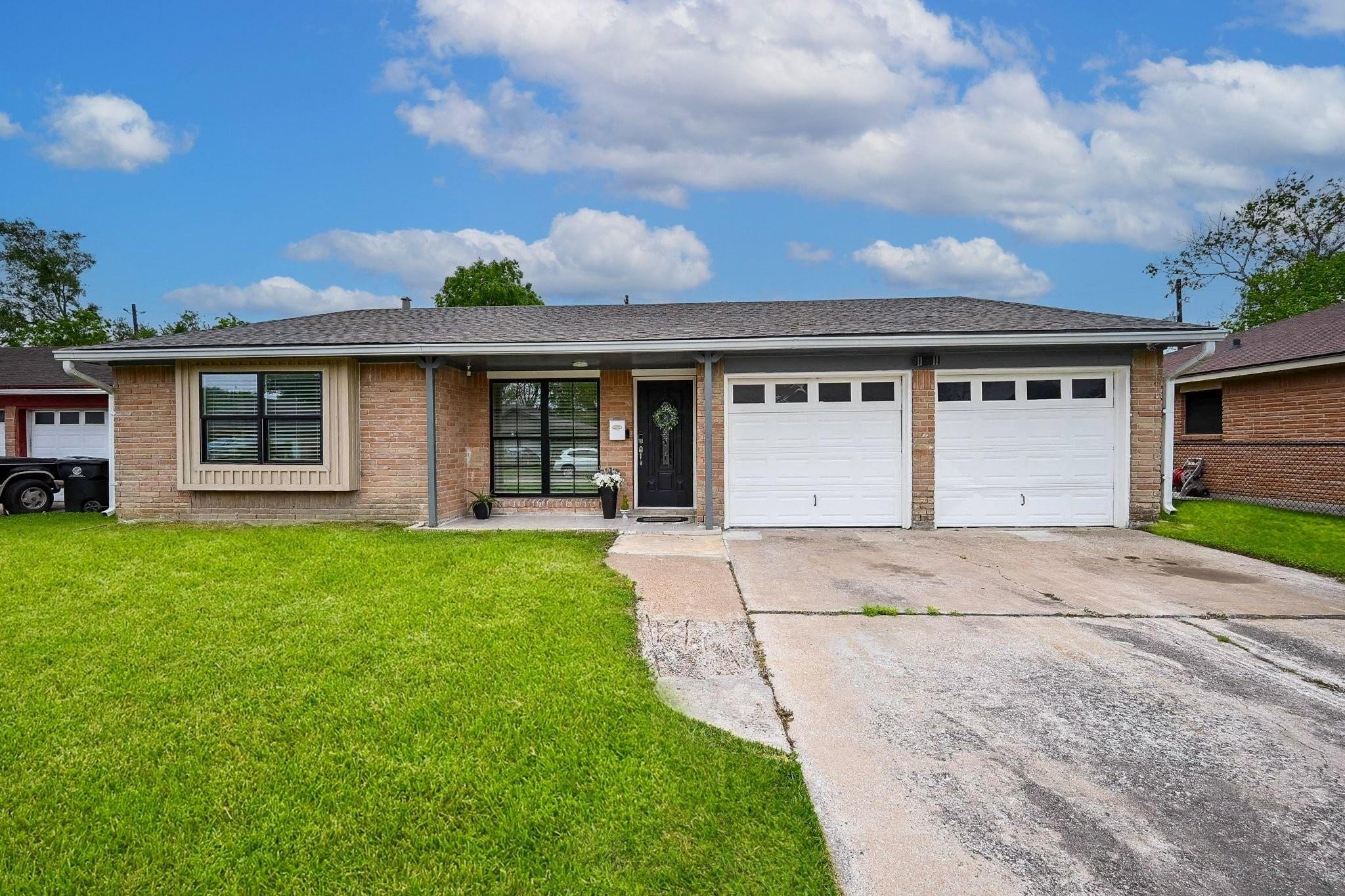 4827 Knotty Oaks Trail — photo
