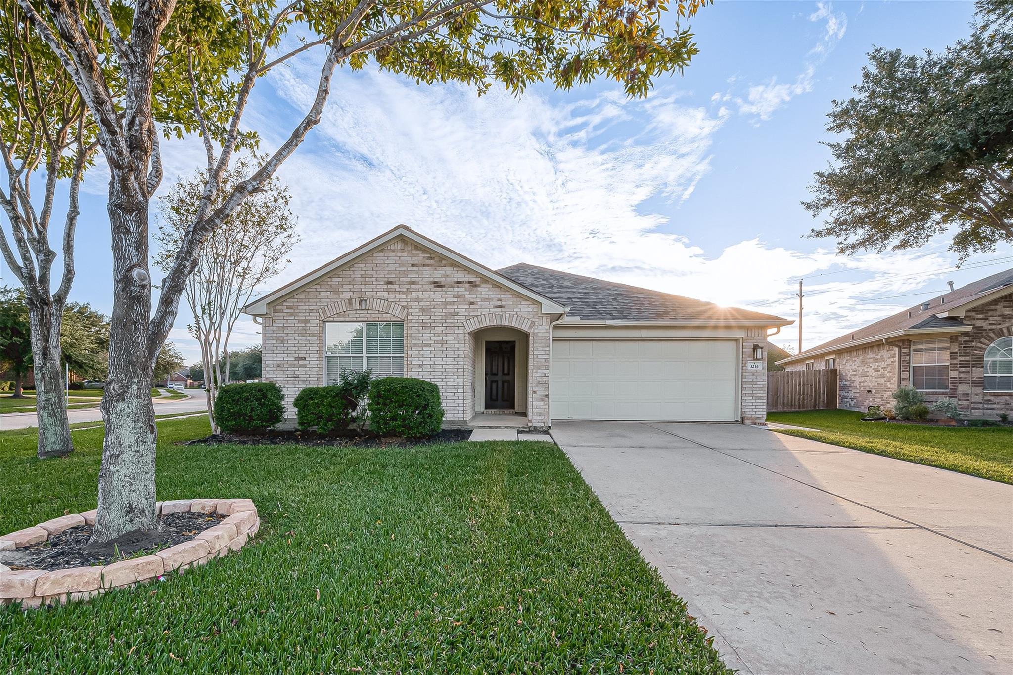 3214 Northgate Court — photo