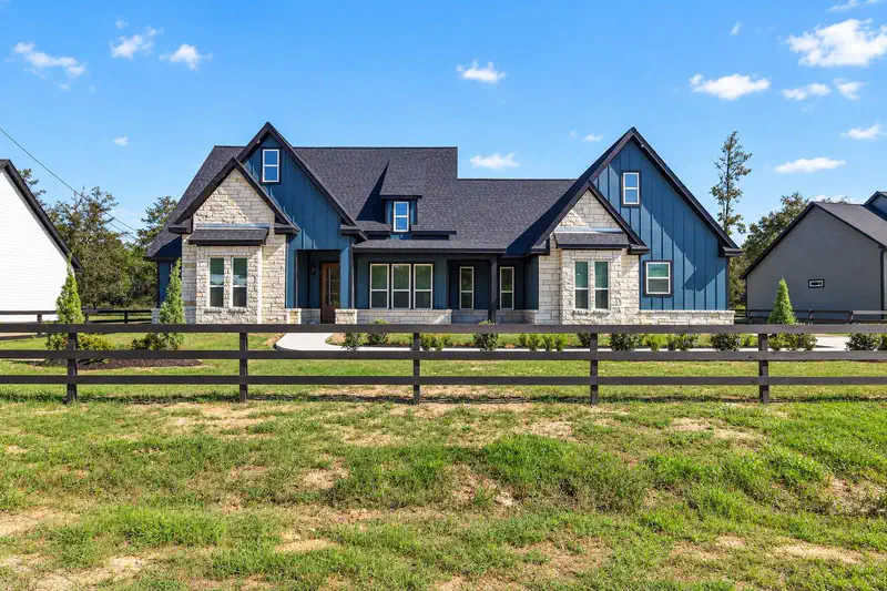 160 County Road 37301 — photo