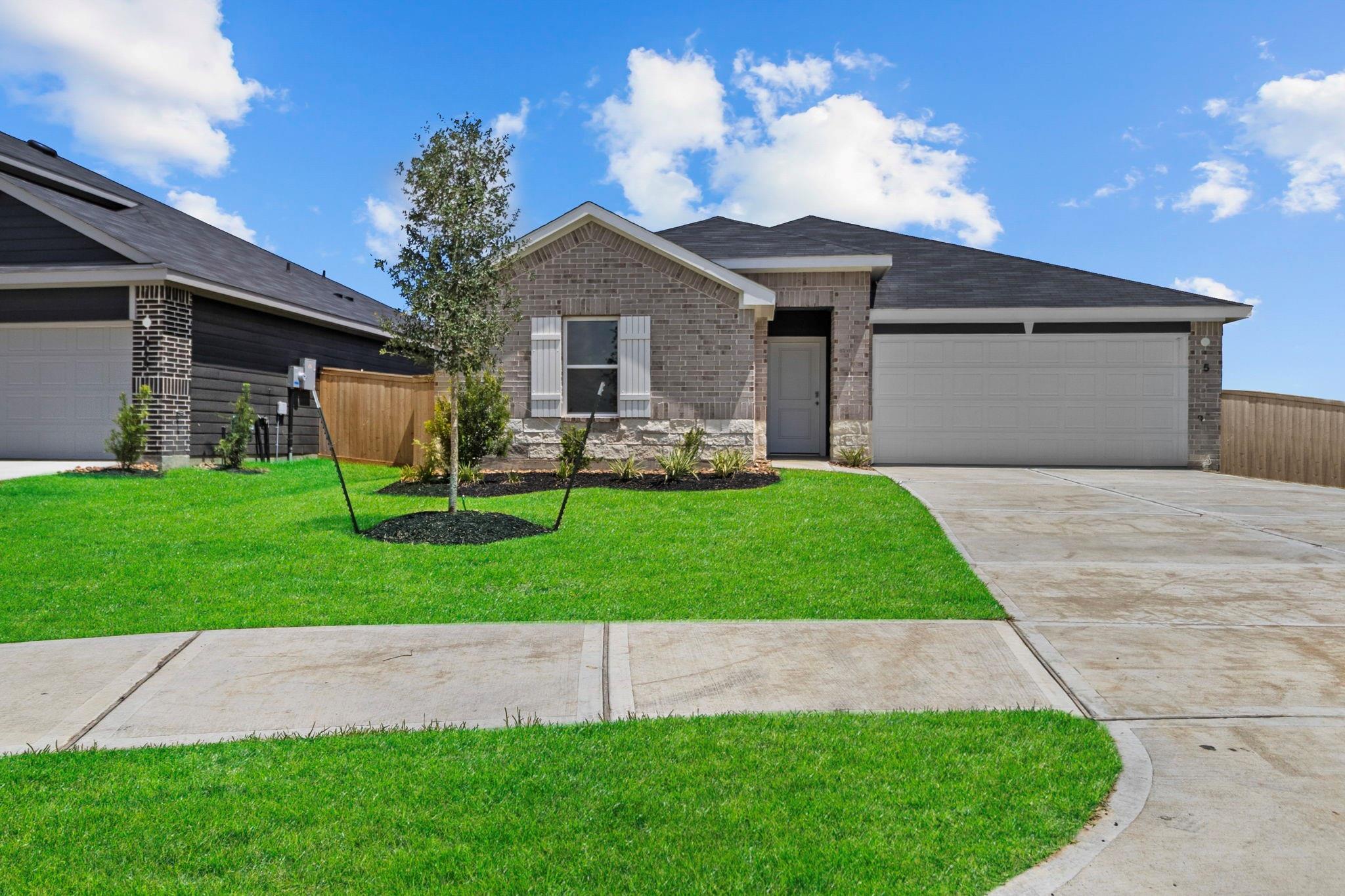 549 Wax Myrtle Way — photo
