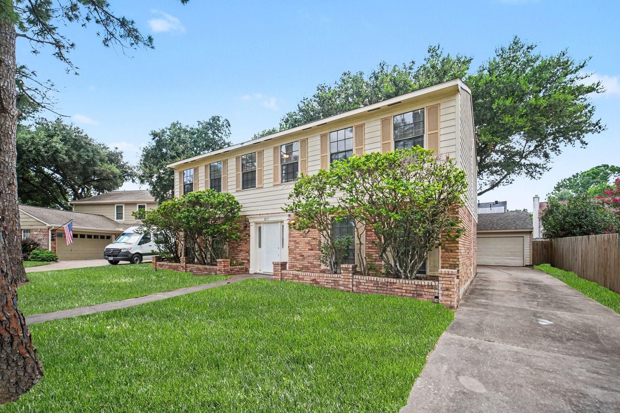 8311 Lime Springs Drive — photo