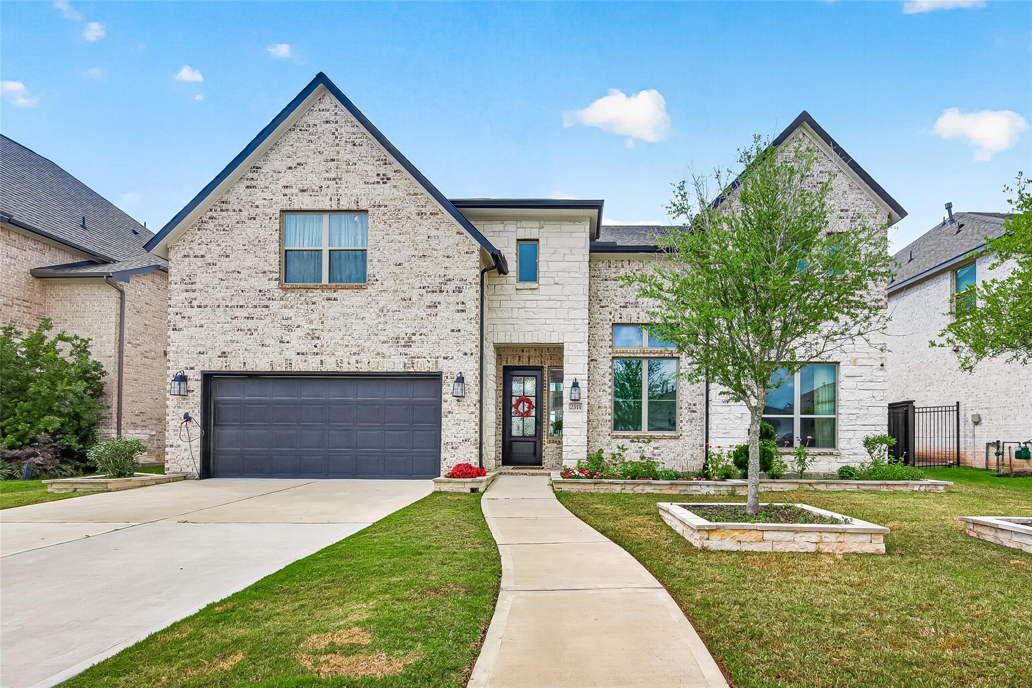 2511 Falling Fig Ln — photo