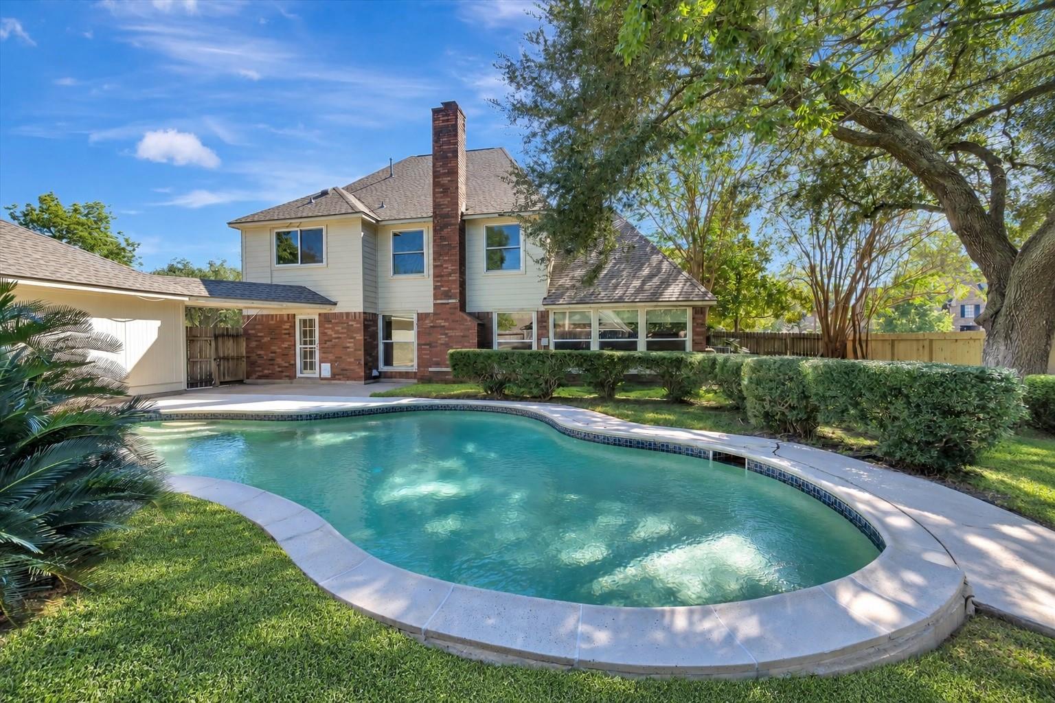 15403 Willow Shores Drive — photo