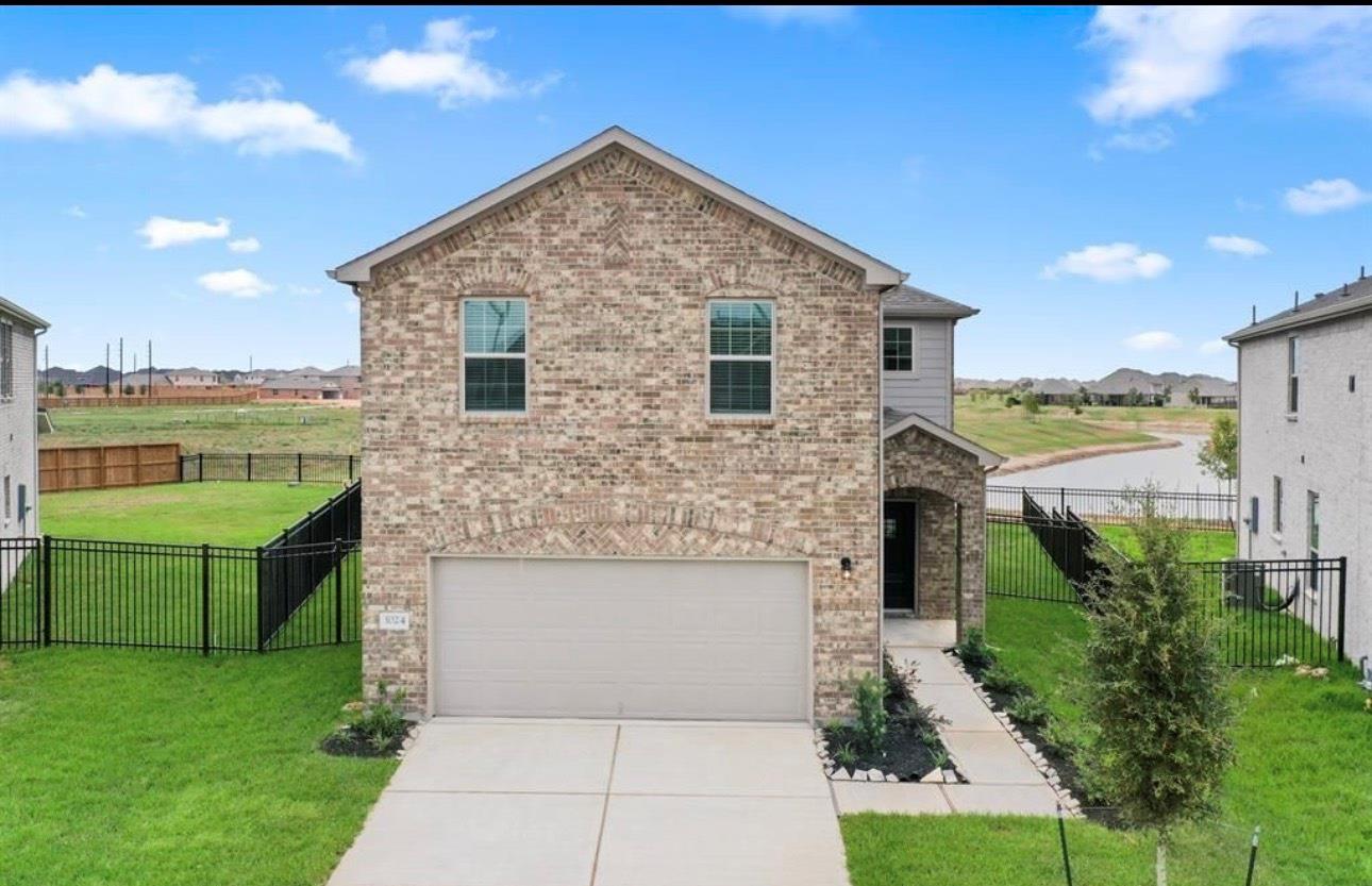 1024 Greenshank Drive — photo