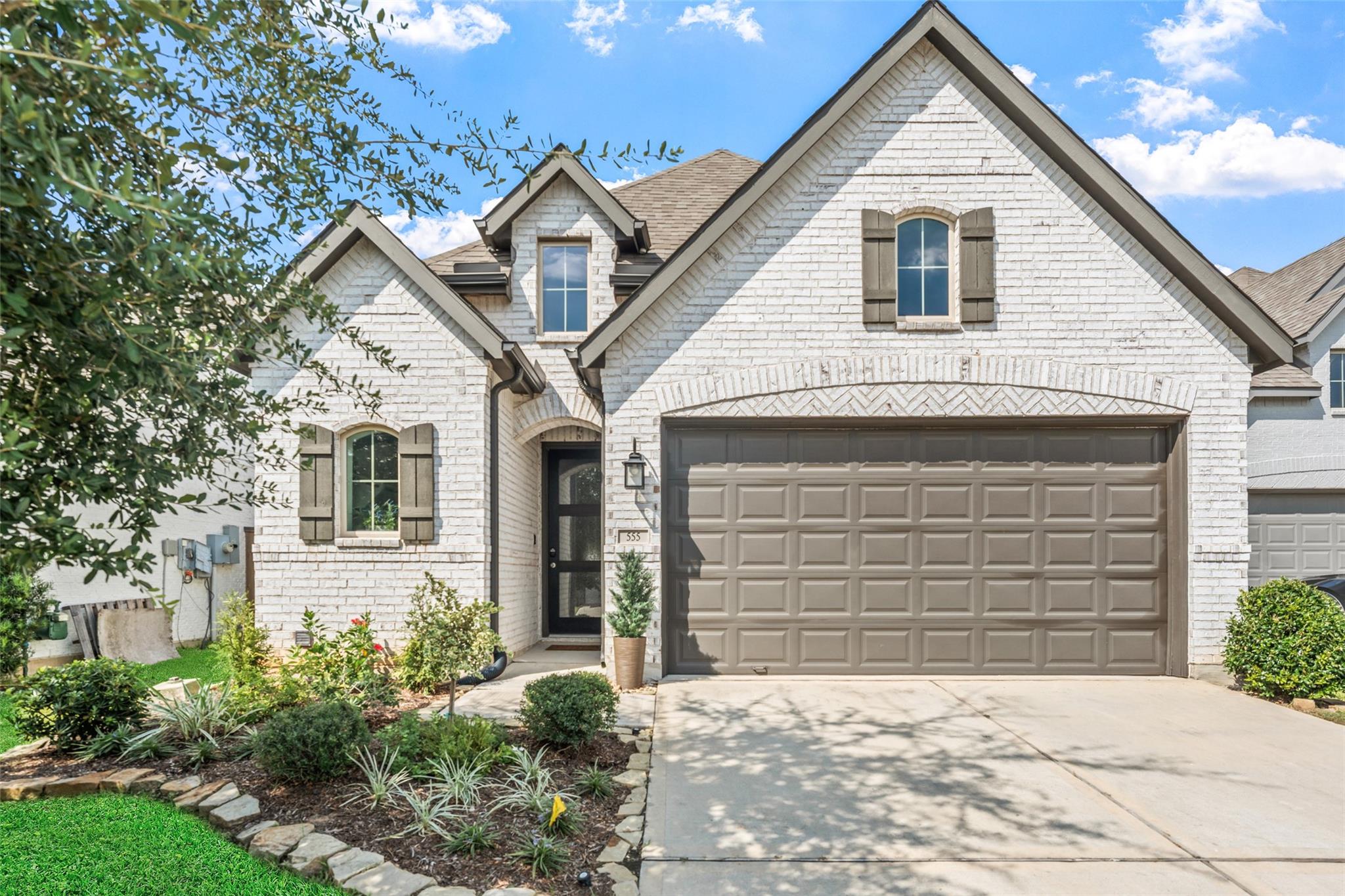 555 Chestnut Reef Court — photo