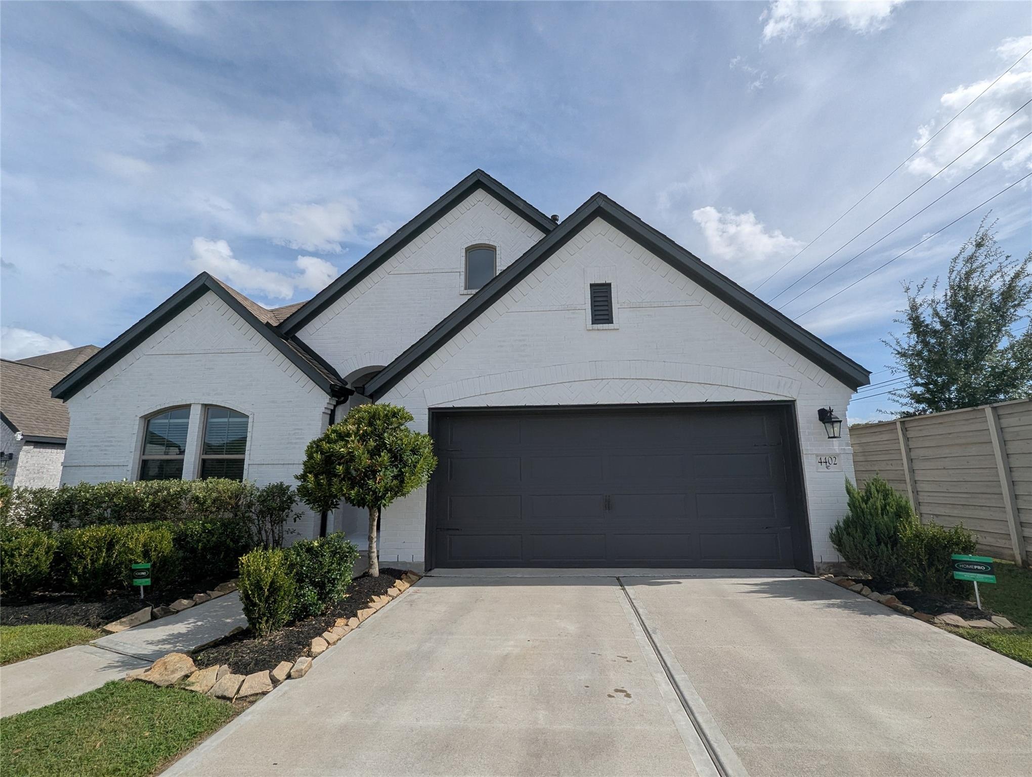 4402 Stone Ridge Lane — photo