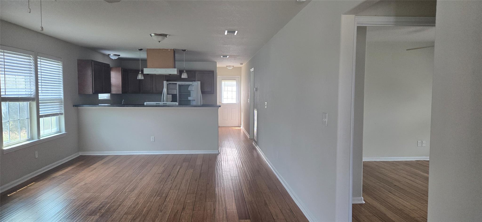 718 E Columbus Drive, Wharton, TX 77488 — photo 2