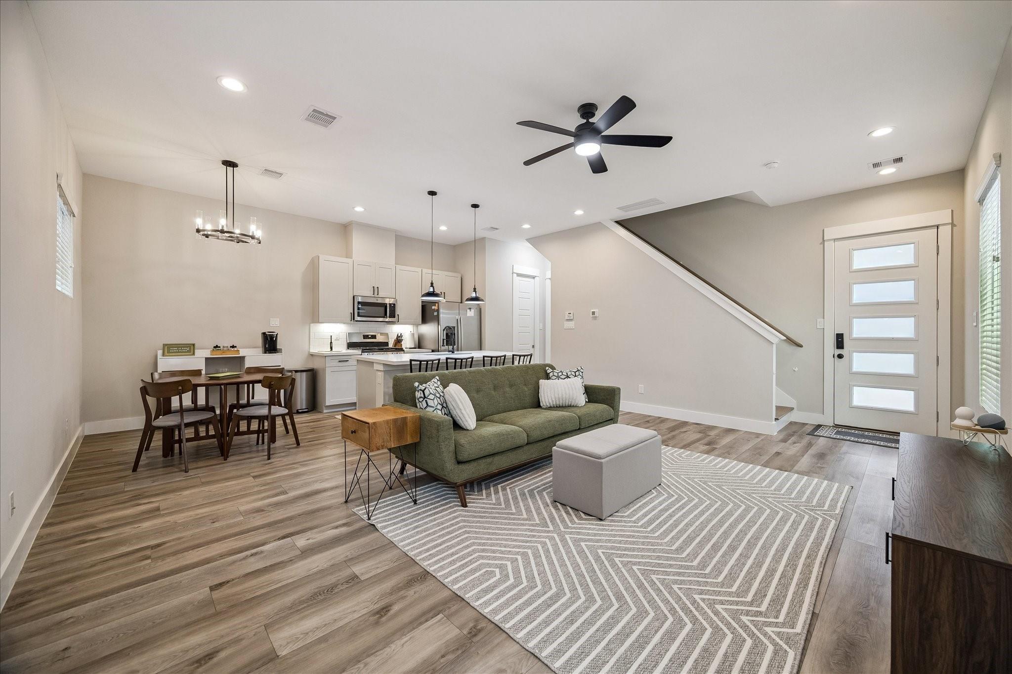 1193 W Tidwell Road — photo