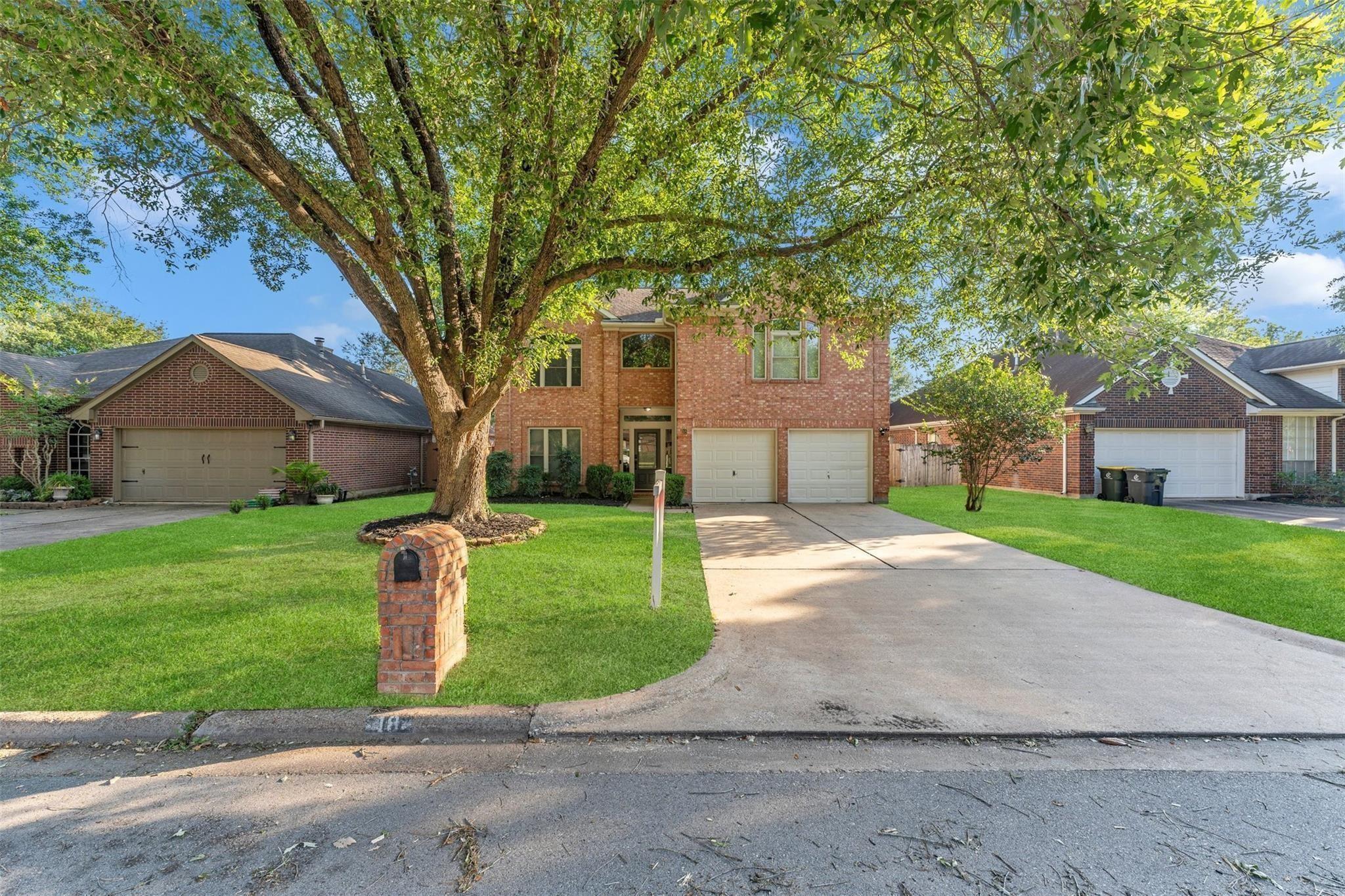 18 Dover Drive, Conroe, TX 77304 — photo 2