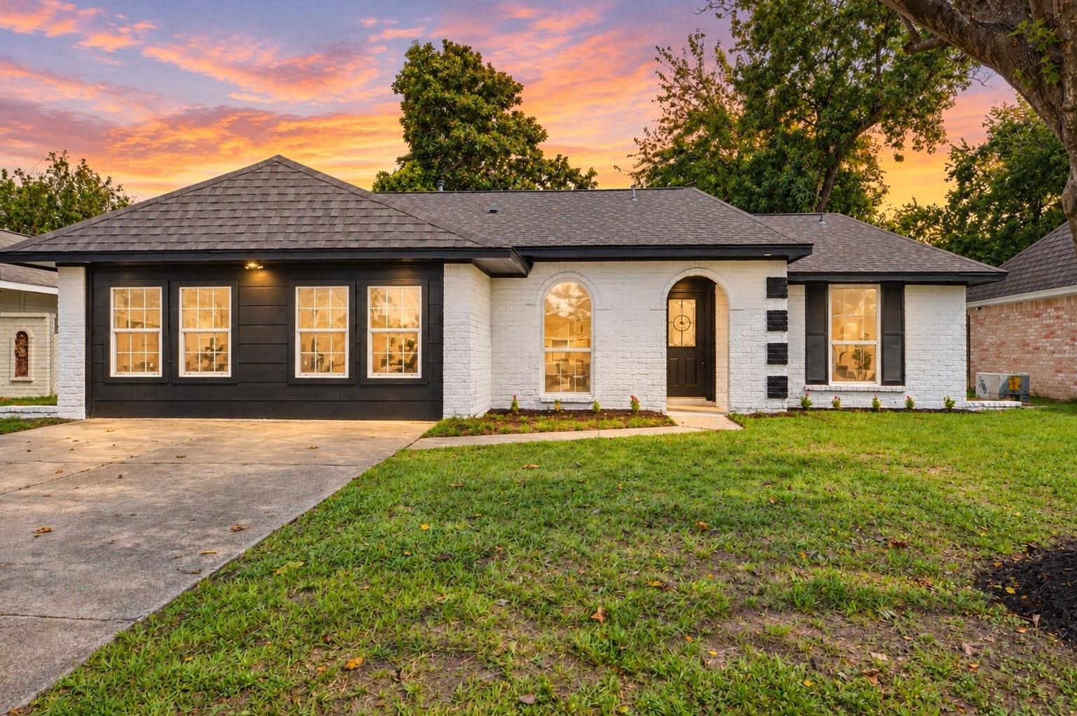 1030 Forestburg Drive — photo