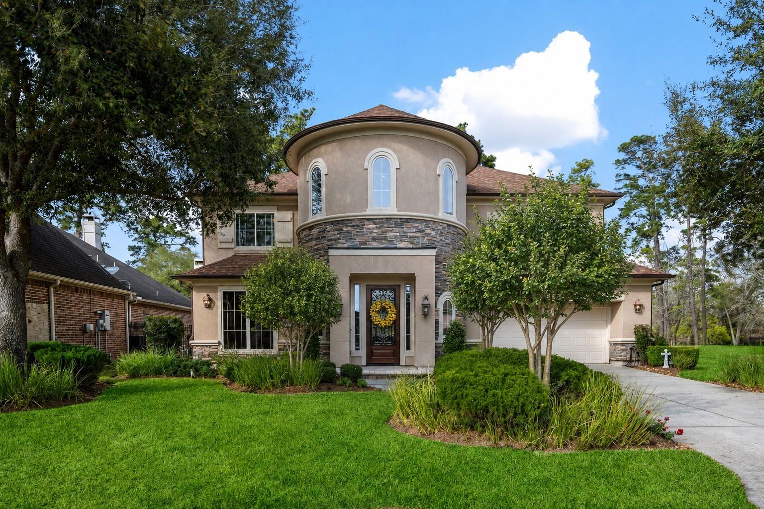 3303 N Cotswold Manor Drive — photo