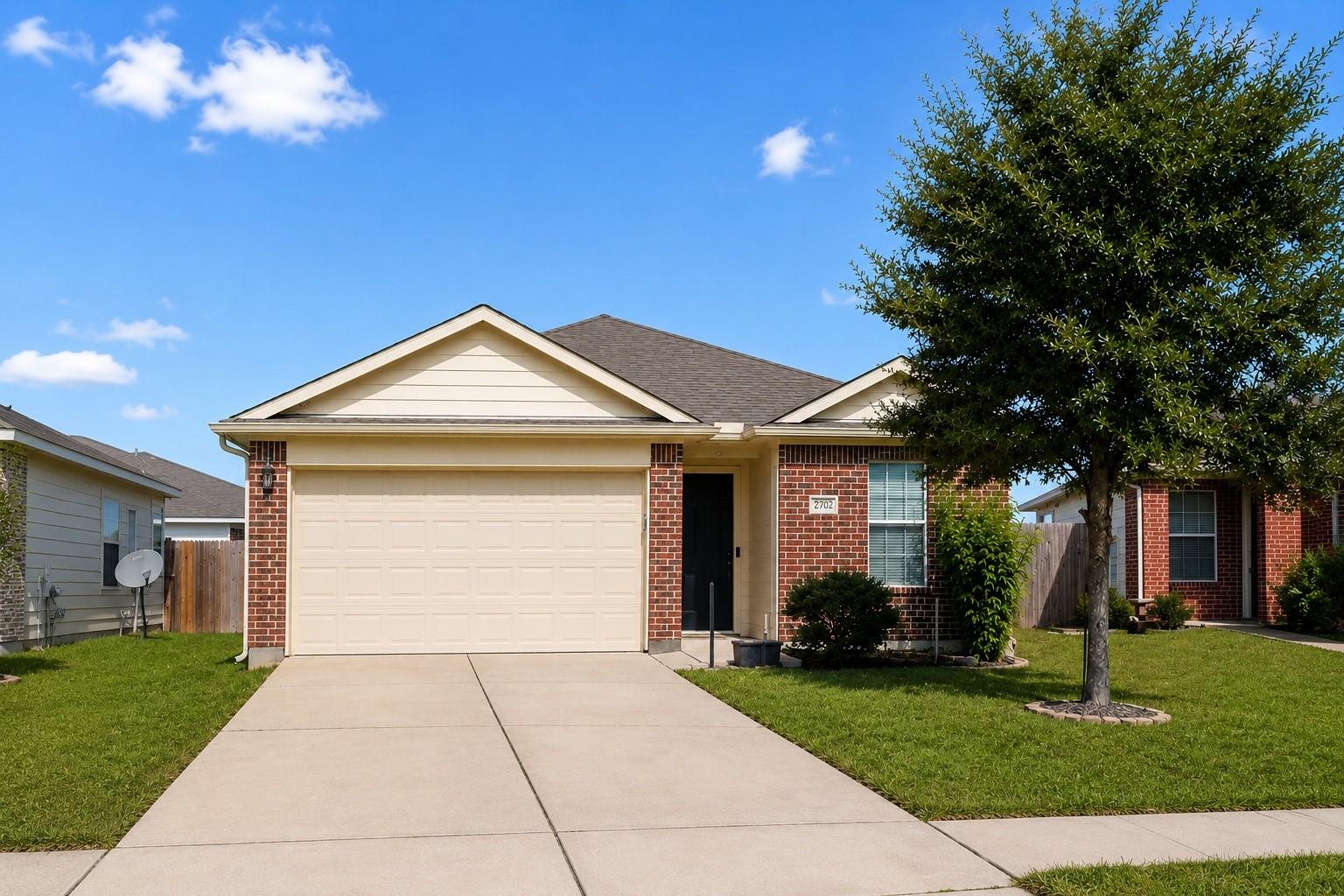28714 Leon River Court — photo