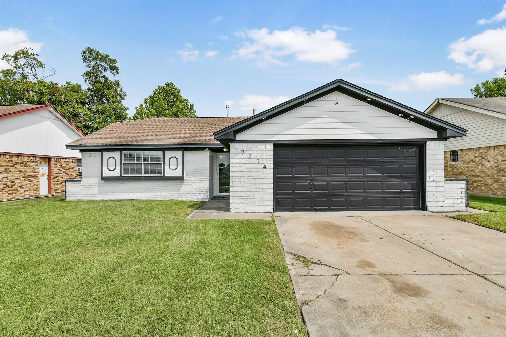 7214 Plover Circle — photo