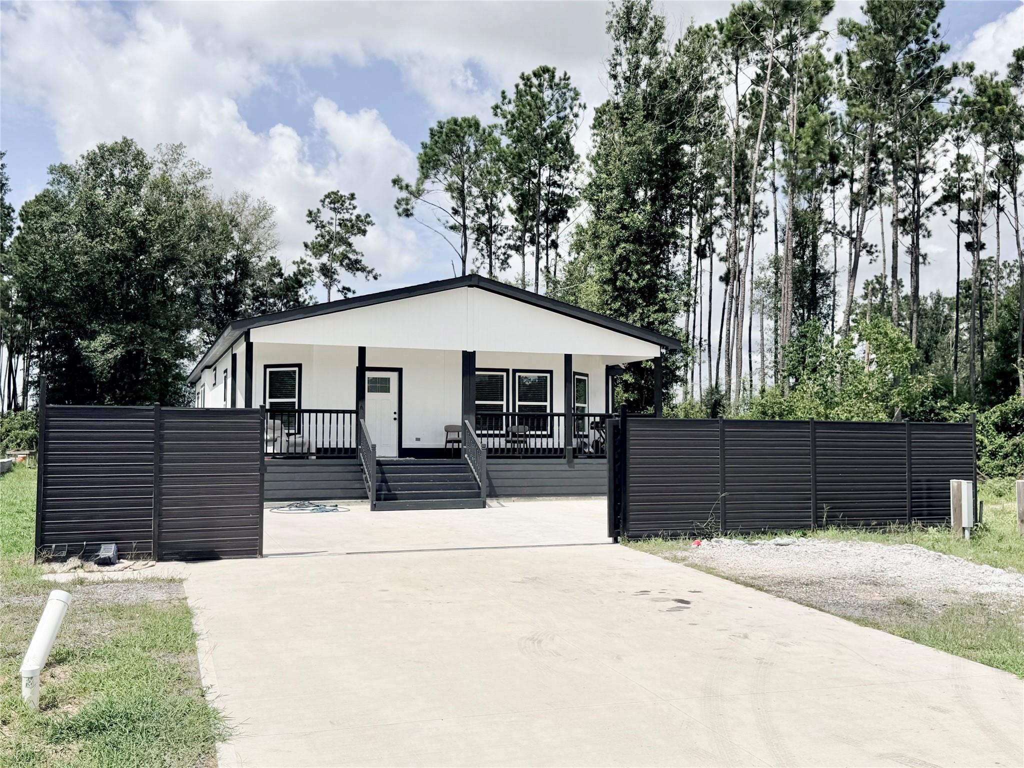 2320 Road 5836 — photo