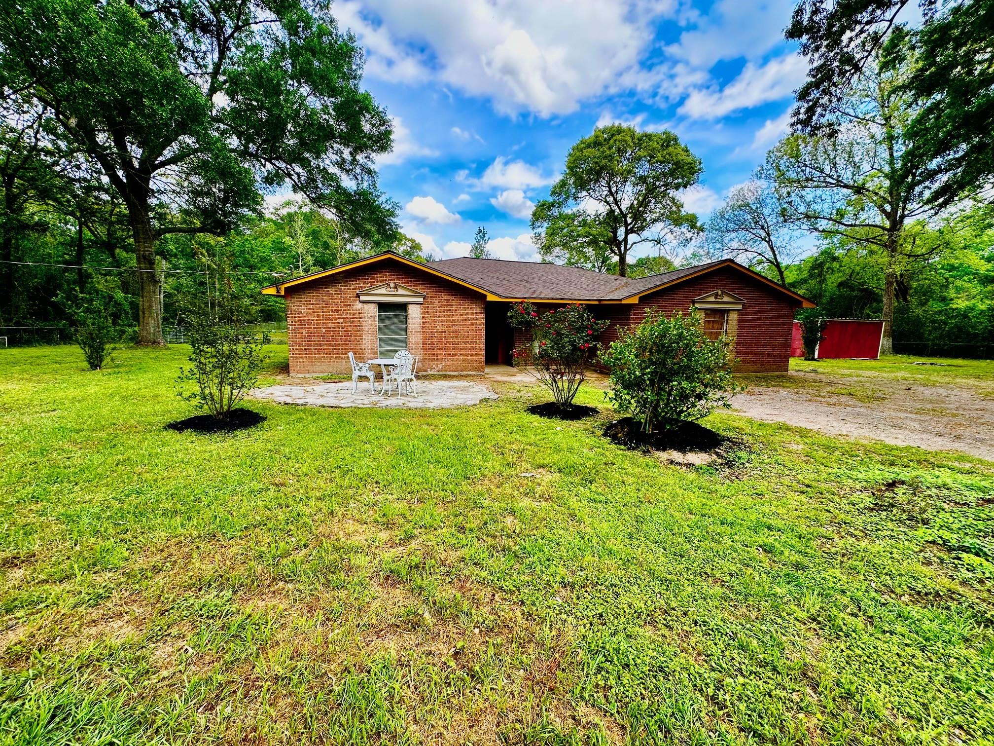 3658 Reaves Road — photo