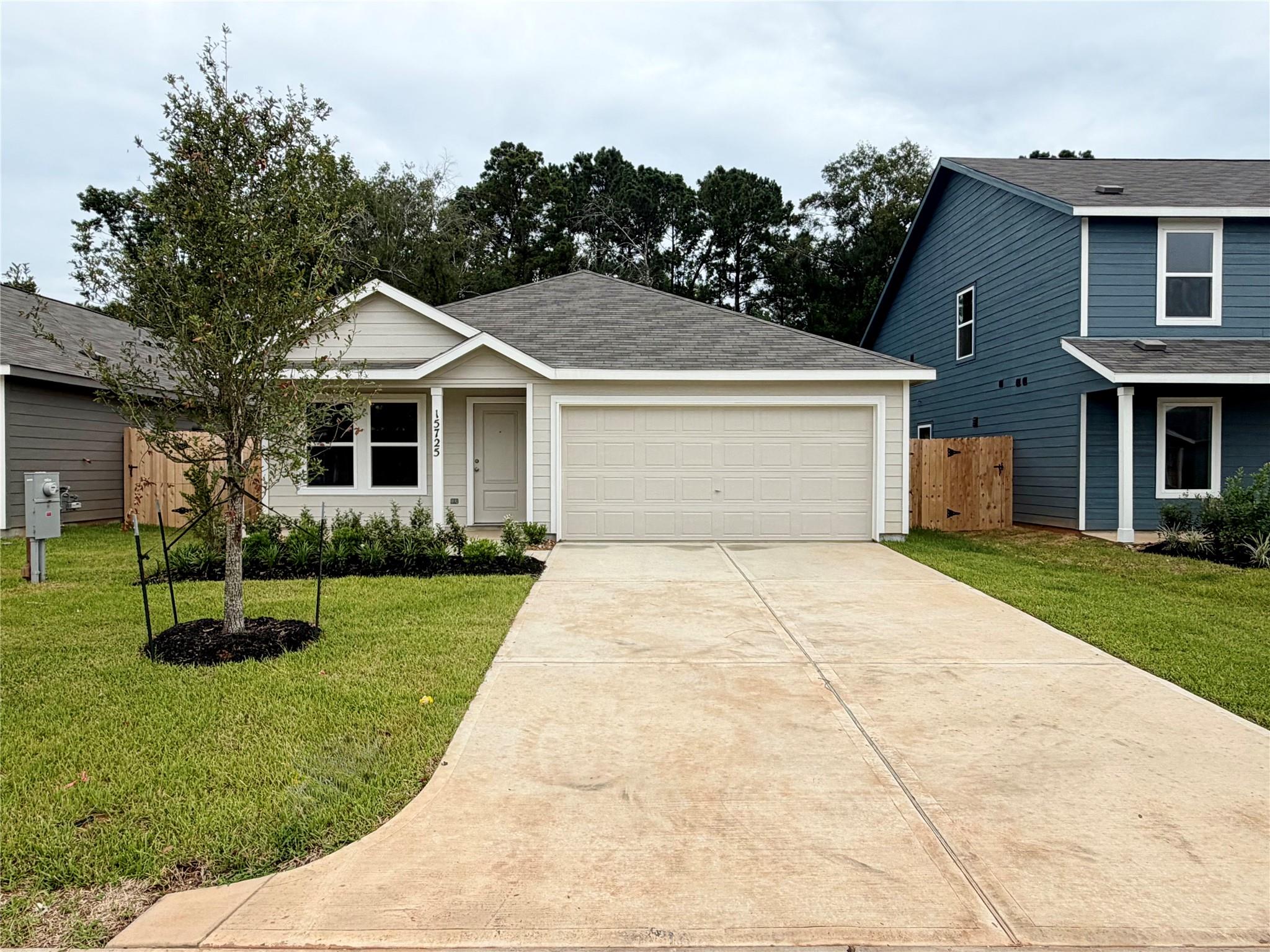 15744 Plum Brook Drive — photo