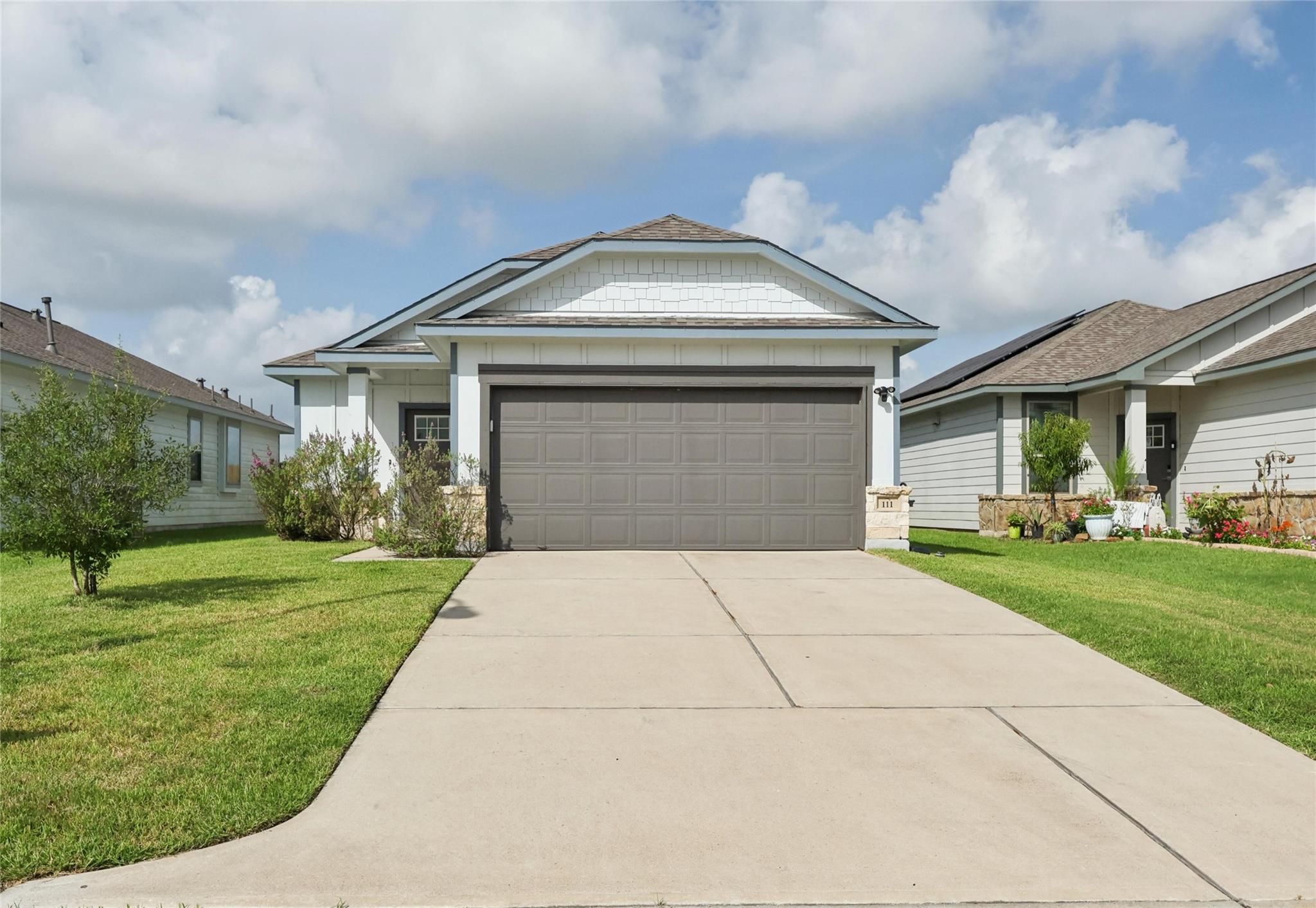 111 Tejas Village Parkway — photo