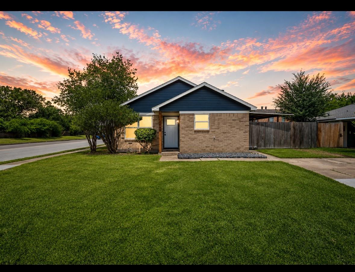 4640 Orange Circle S — photo
