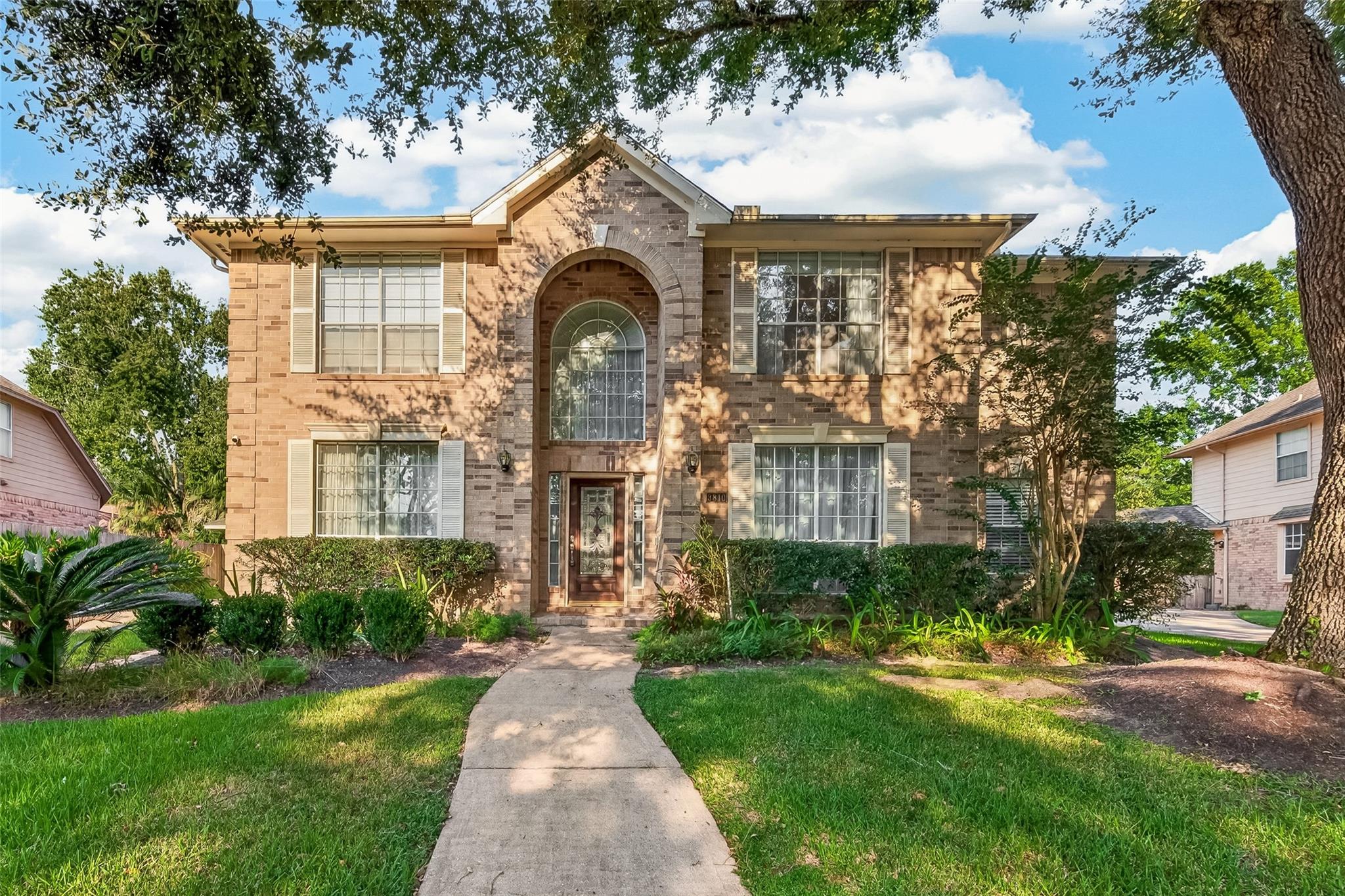 3810 Canary Grass Lane — photo