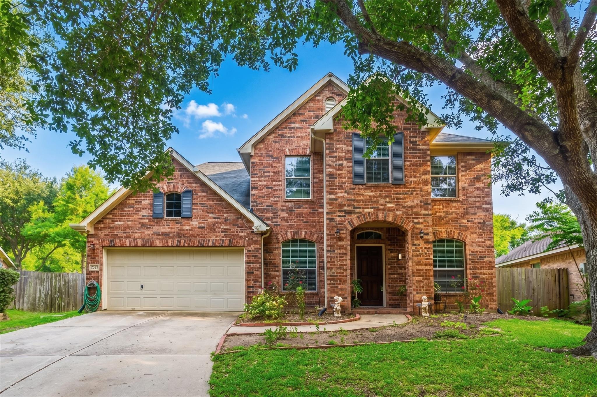 2403 Old River Lane — photo
