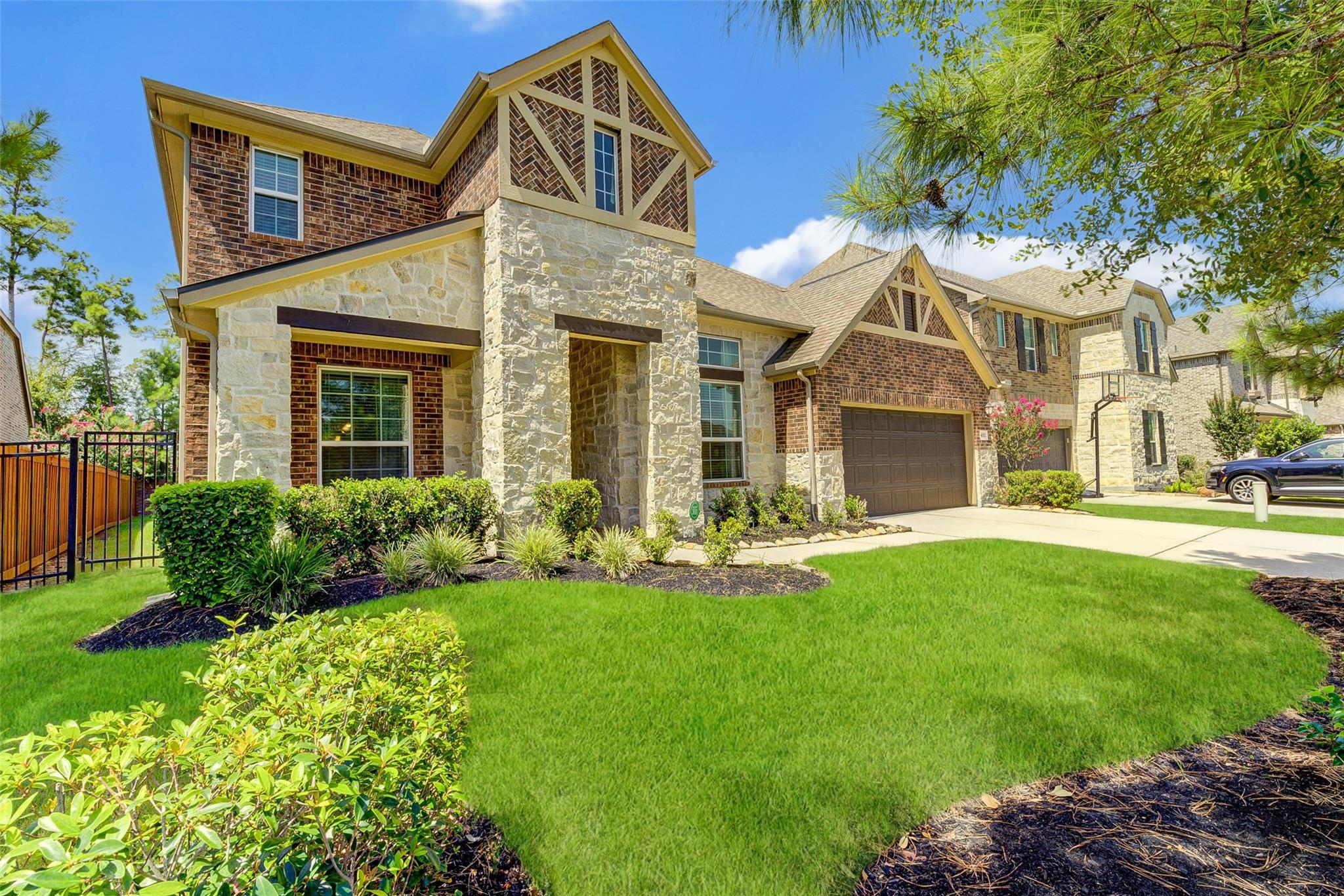 4022 Steep Woods Drive — photo