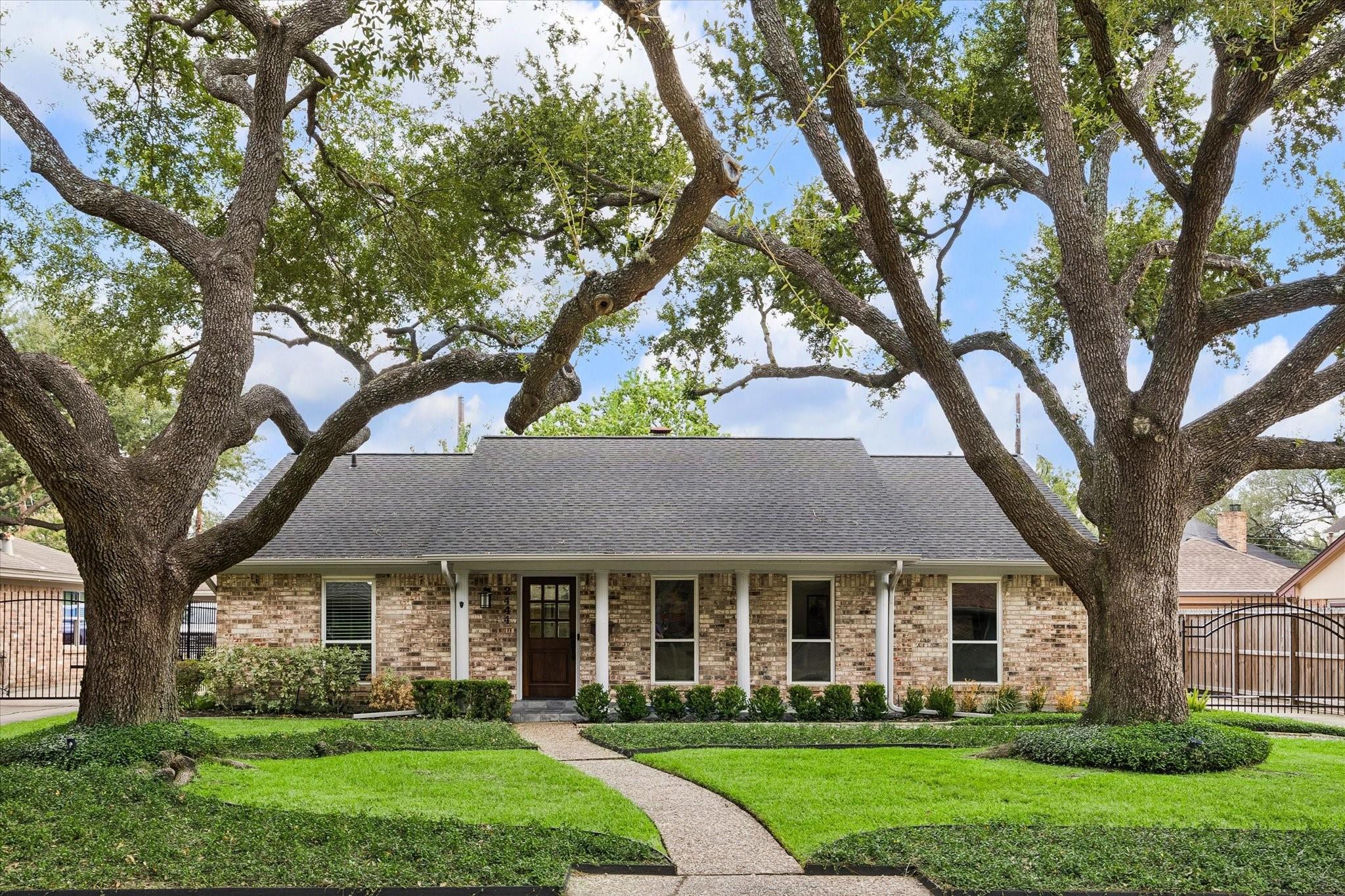 2444 Brookmere Drive — photo