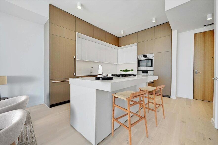 313 W 17th Street #1903 — photo