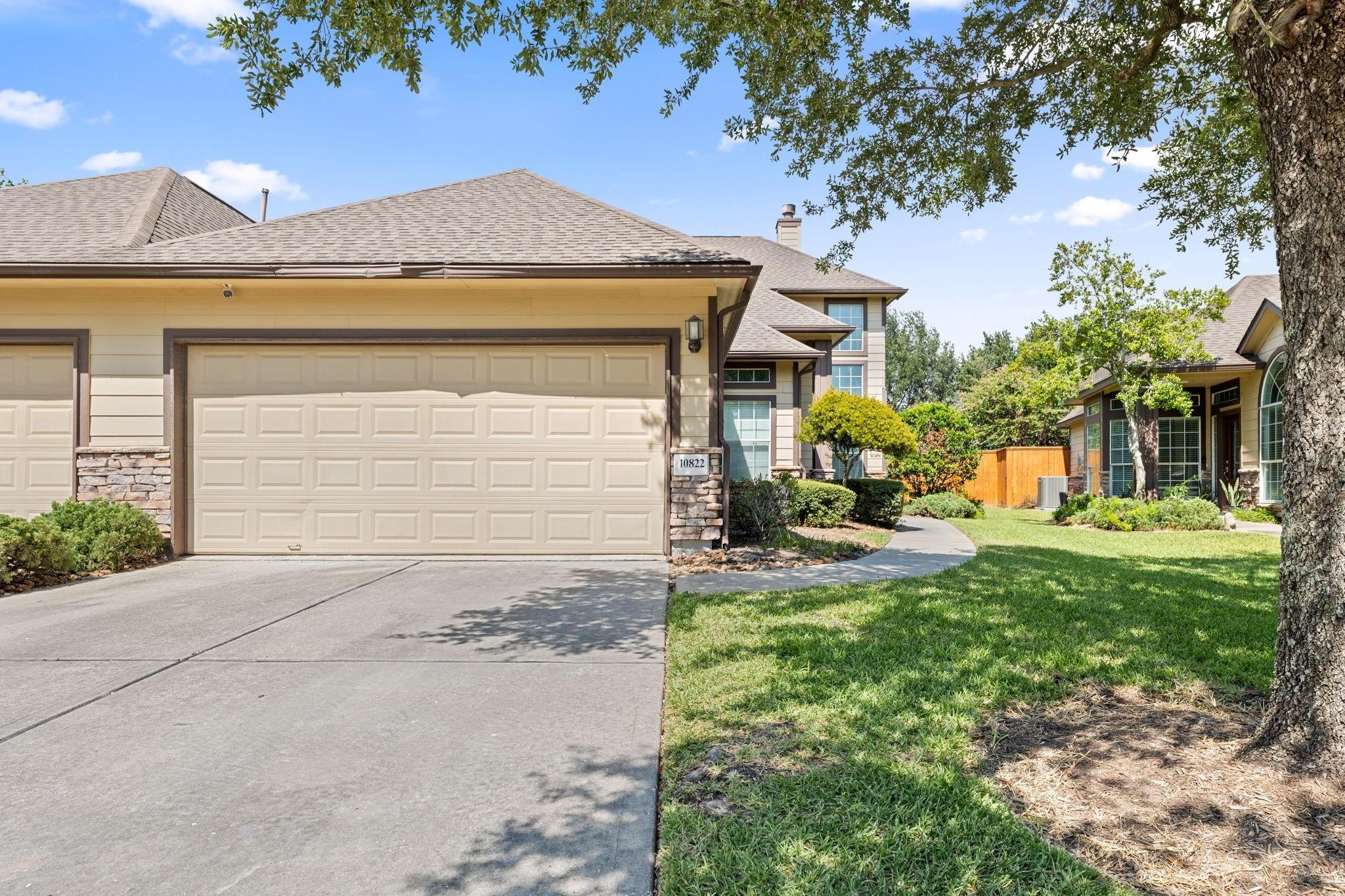 10822 Wysall Cliff Court — photo