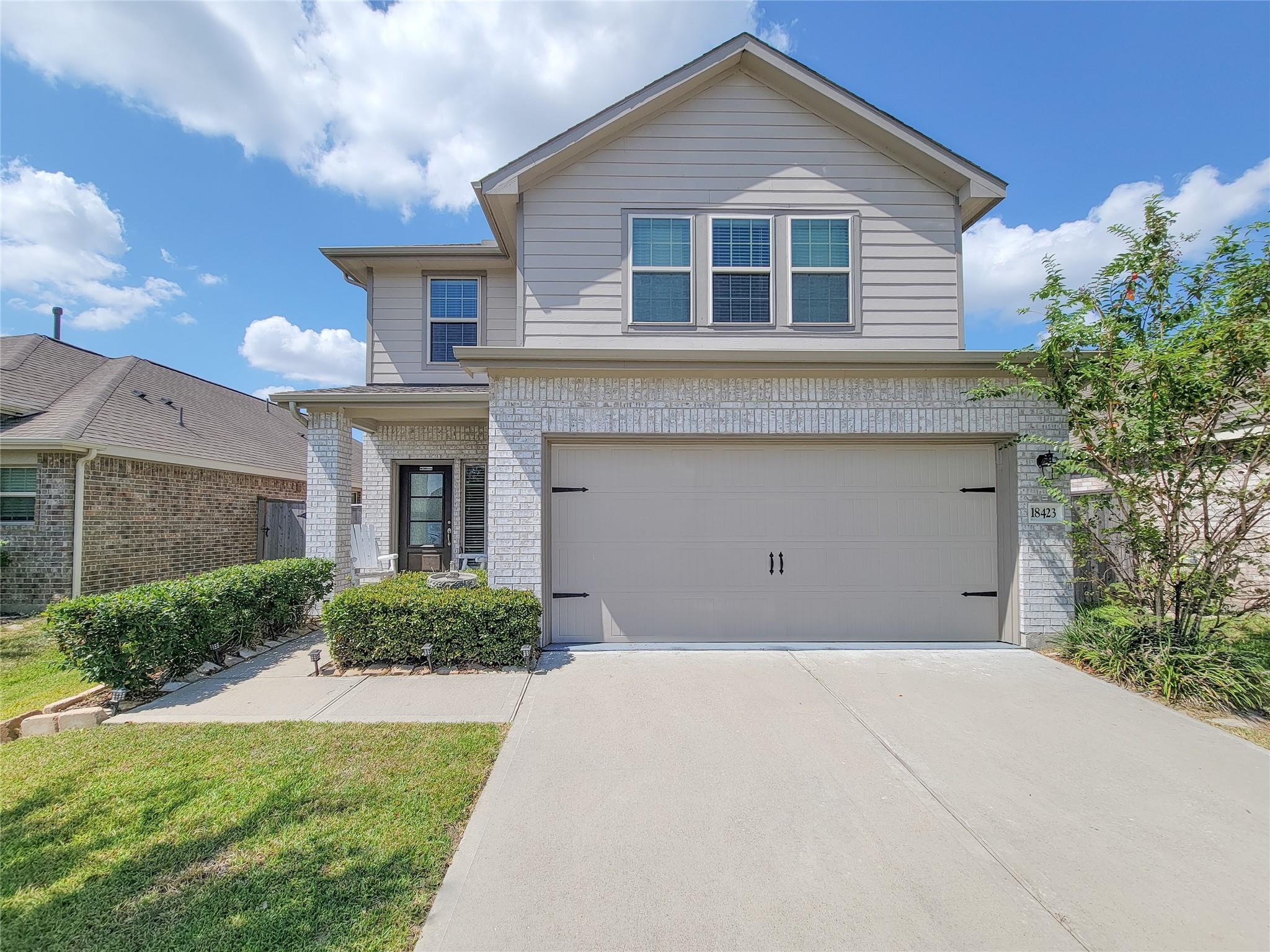 18423 Cobalt Cove Lane — photo