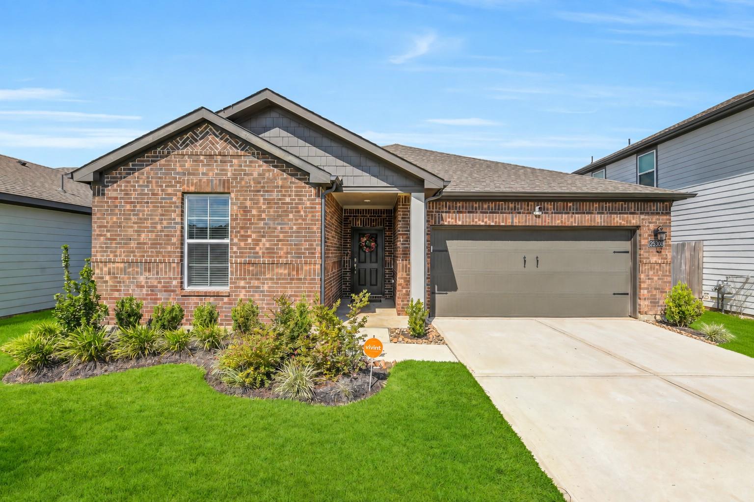 25300 Carnation Court — photo