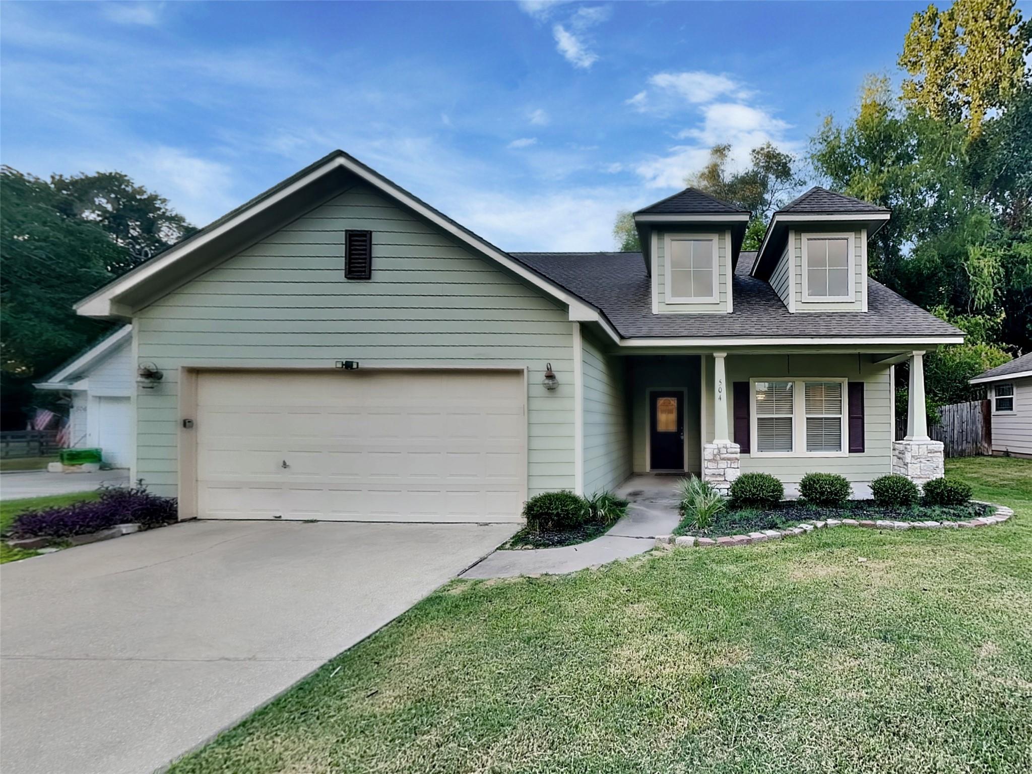 504 Forest Glen Street — photo